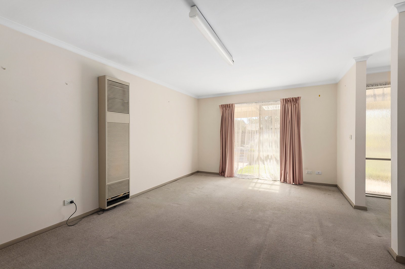 2A Walter Street, Mitcham image 4
