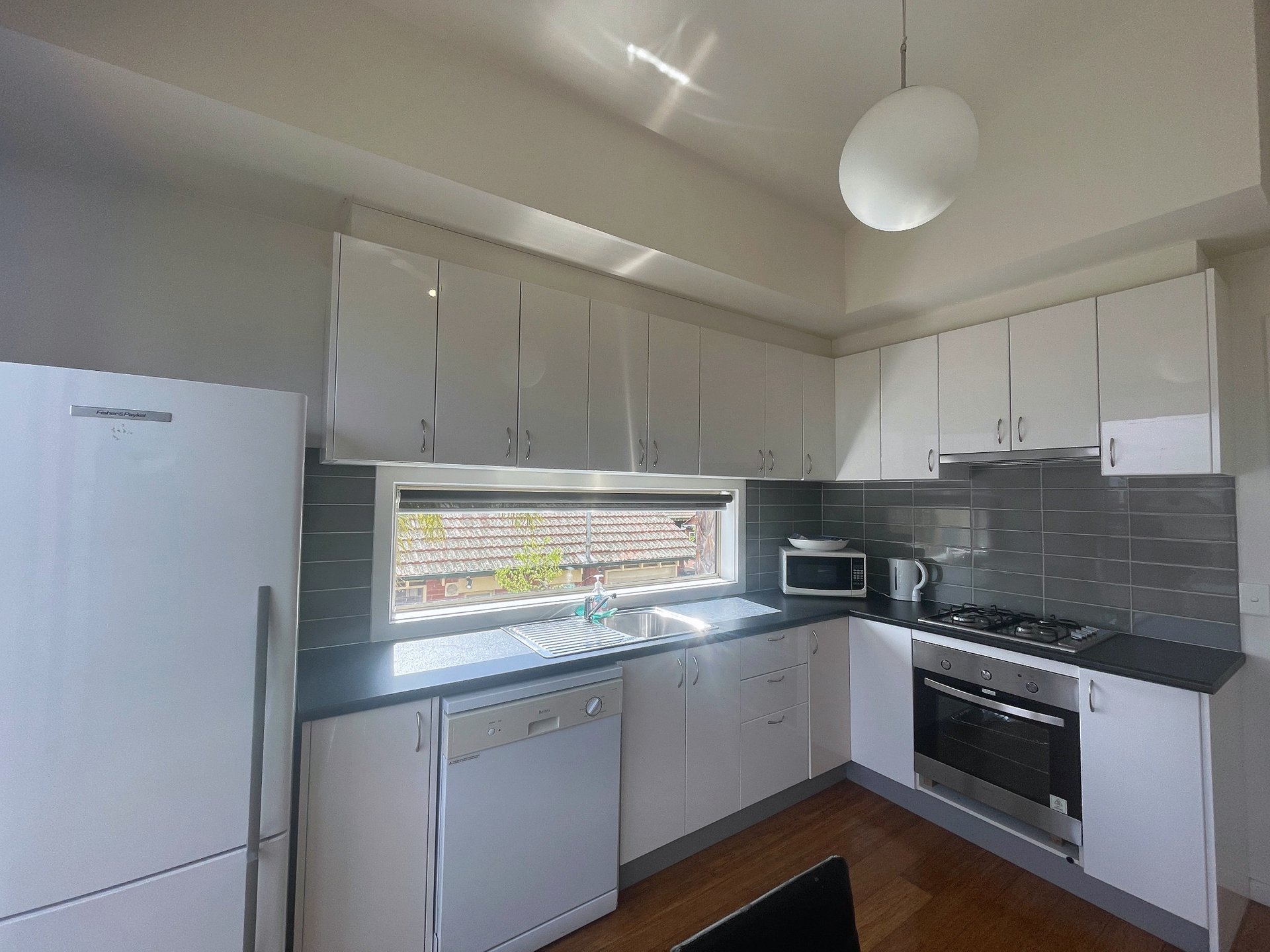 2A/75 McKillop Street, Geelong image 5