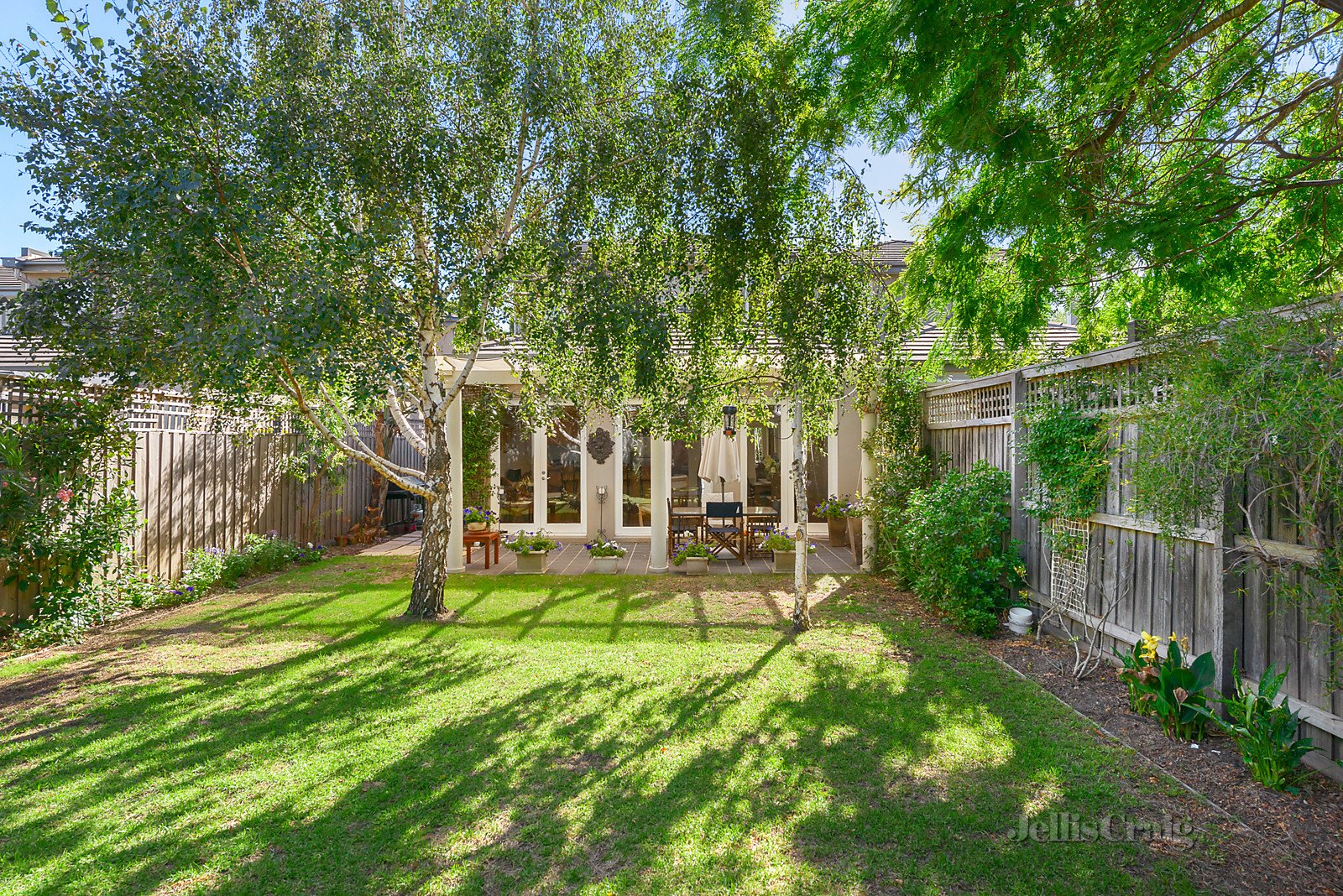 2B Barkly Street, Brighton image 1