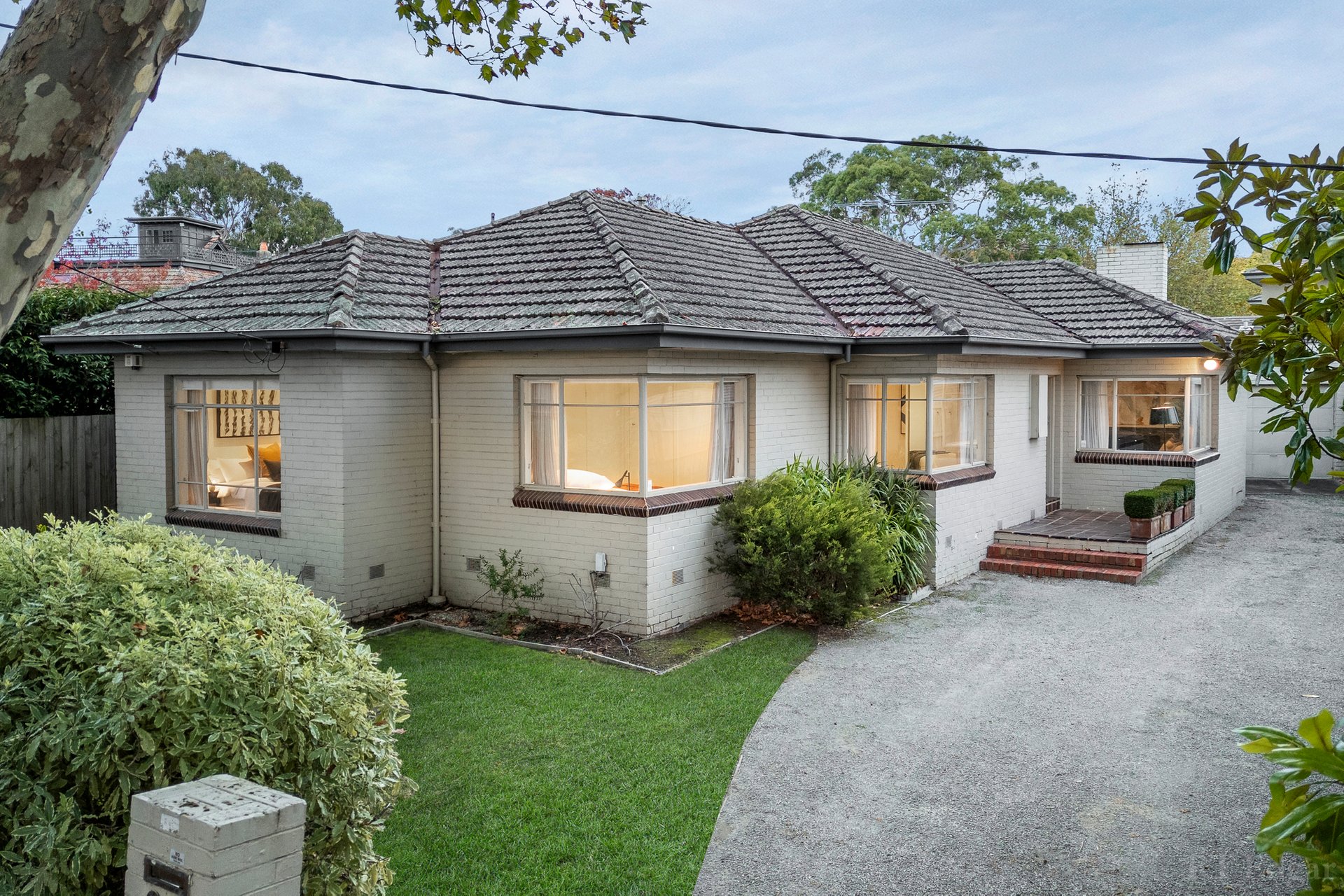 Property Gallery - Main Image