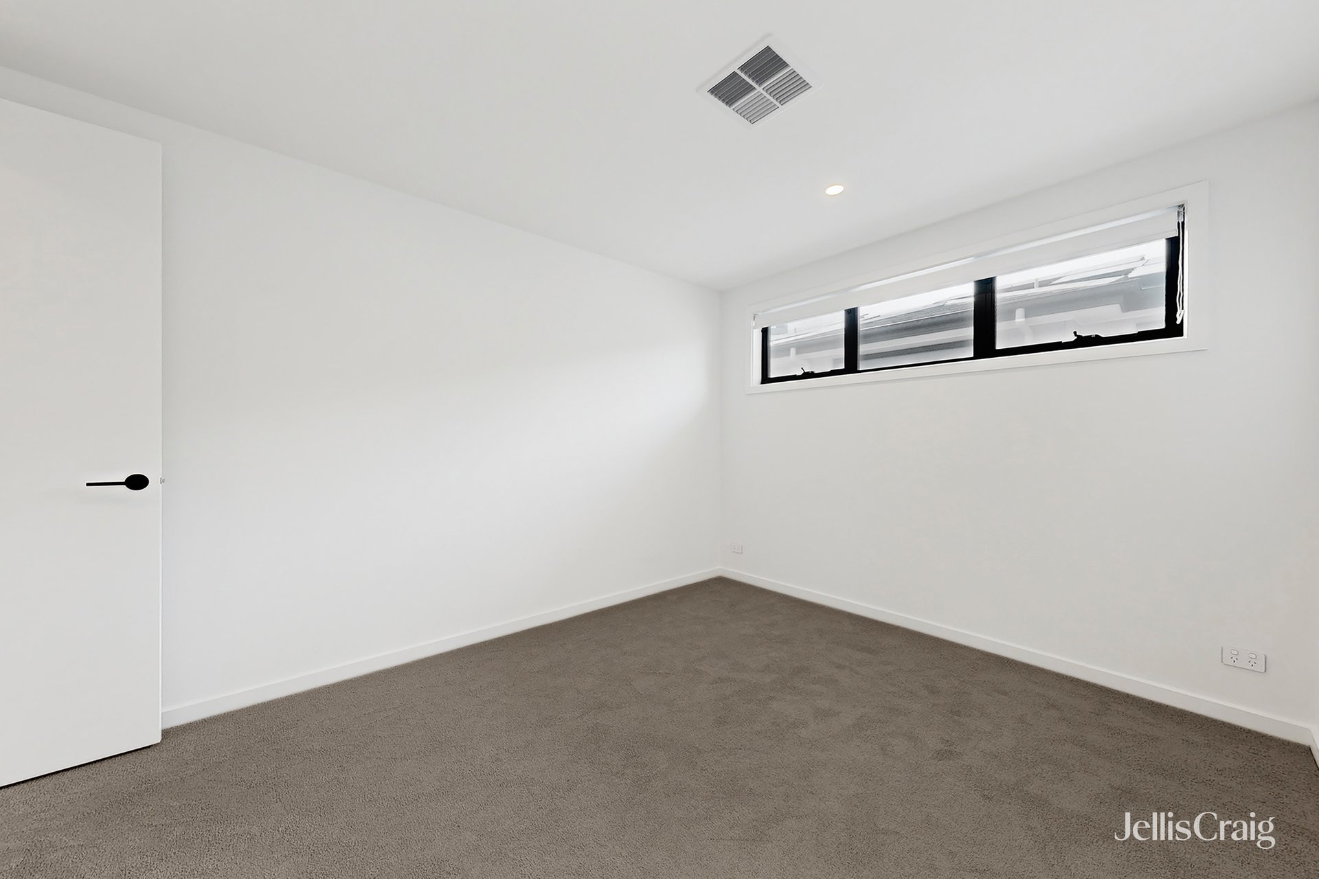 2B Blackshaw Street, Mckinnon image 9