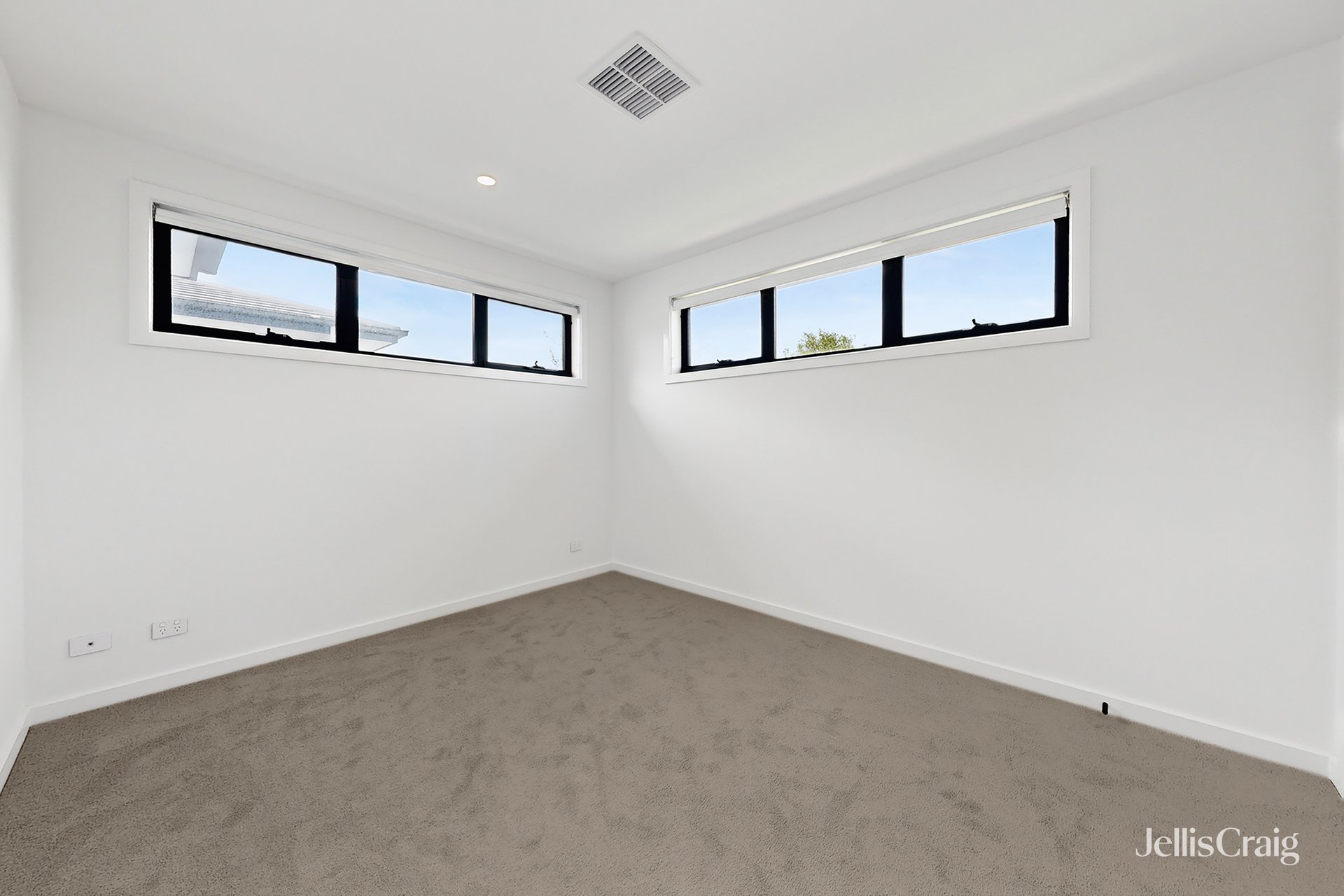 2B Blackshaw Street, Mckinnon image 10