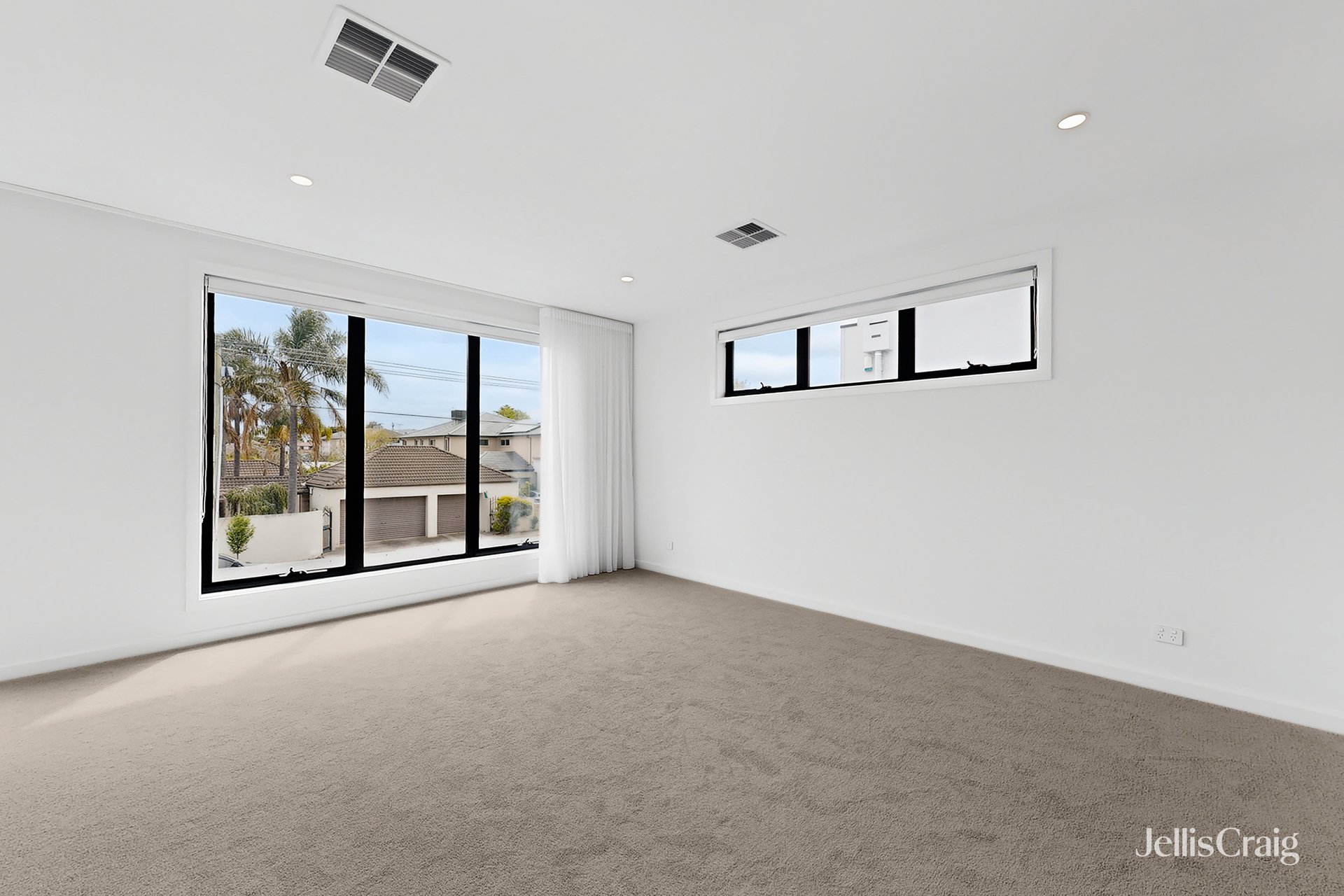2B Blackshaw Street, Mckinnon image 11