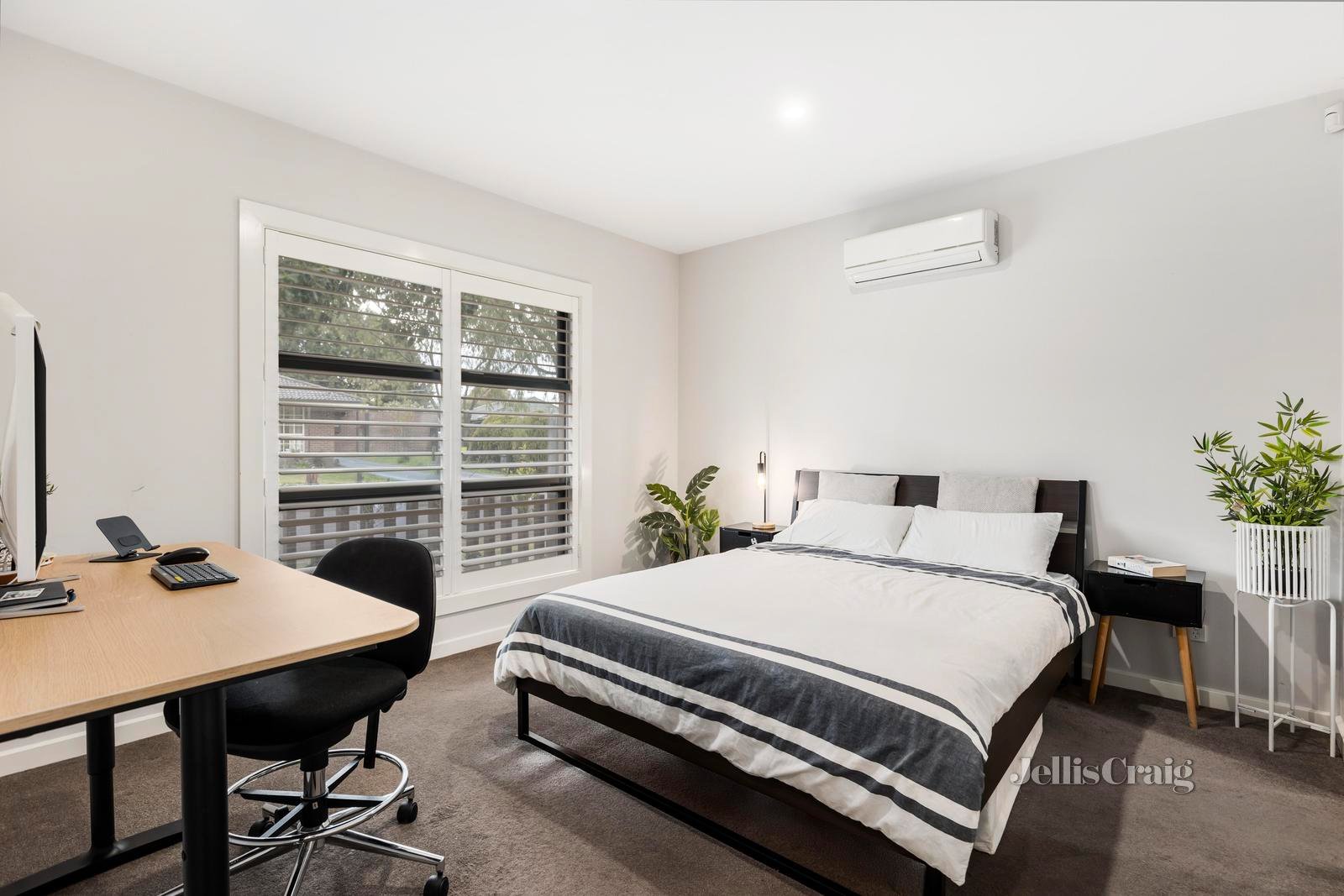2B Chesney Drive, Ringwood image 6