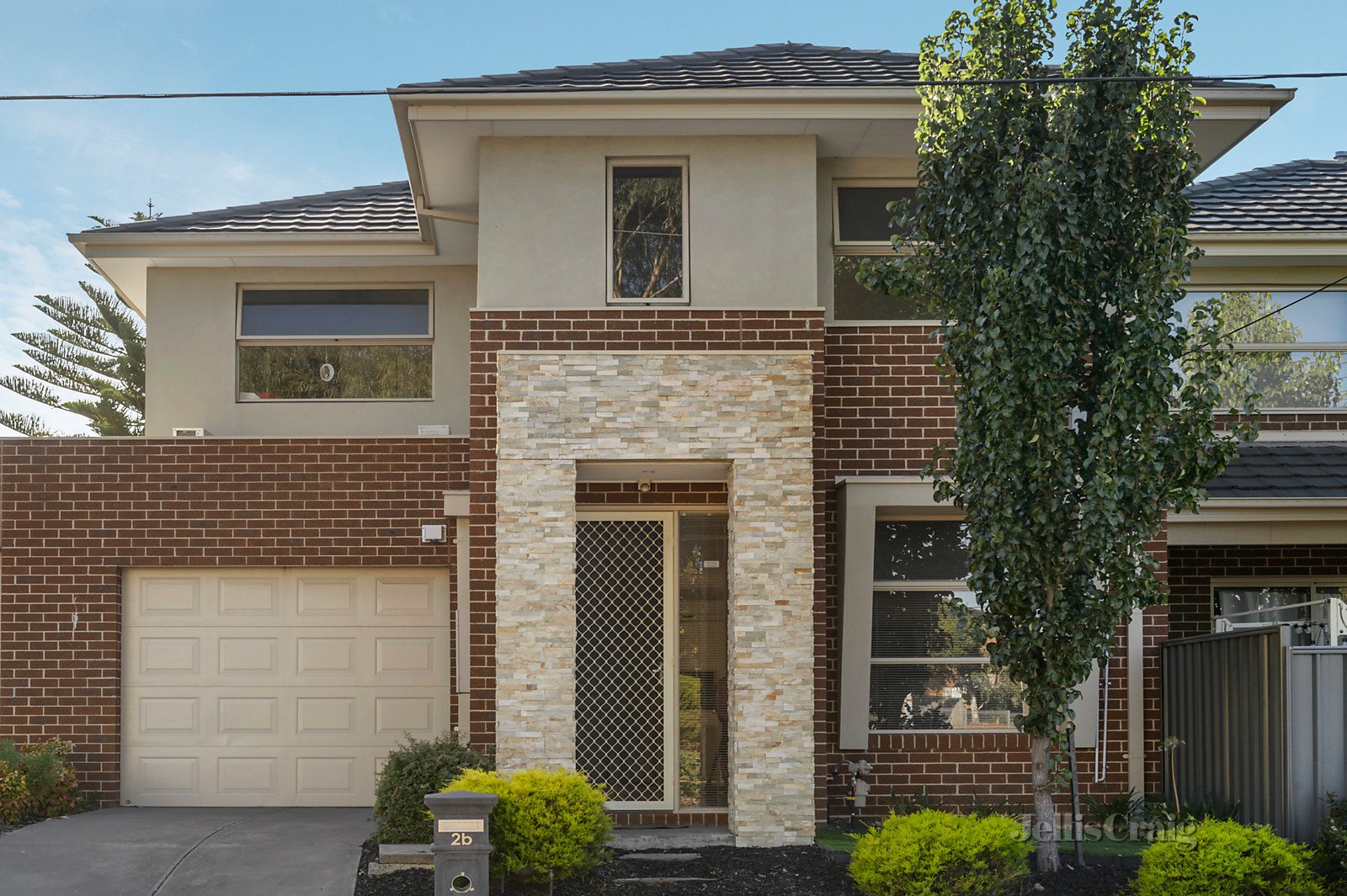 2B Crawford Road, Doncaster image 1