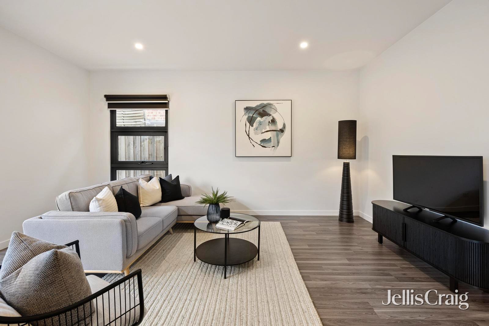 2b Diana Street, Croydon image 4