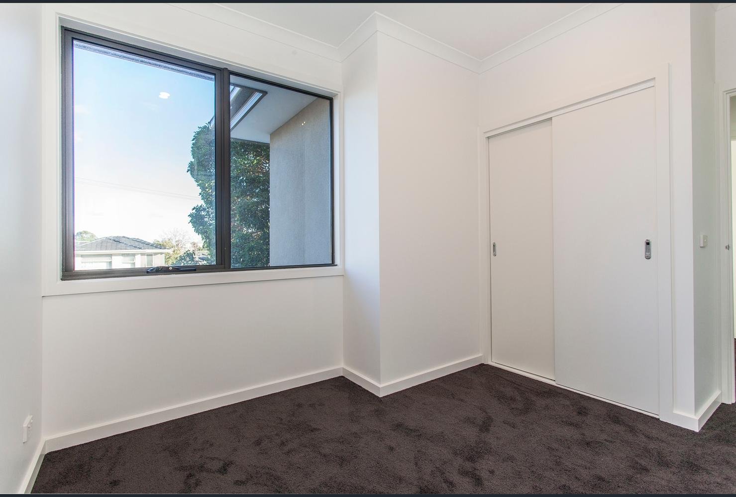 2B Elaroo Street, Chadstone image 8