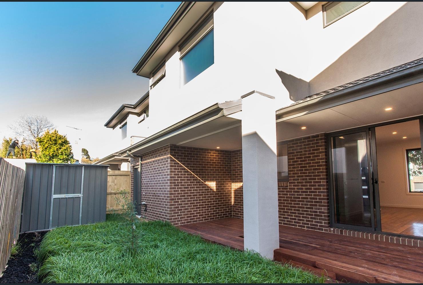 2B Elaroo Street, Chadstone image 2
