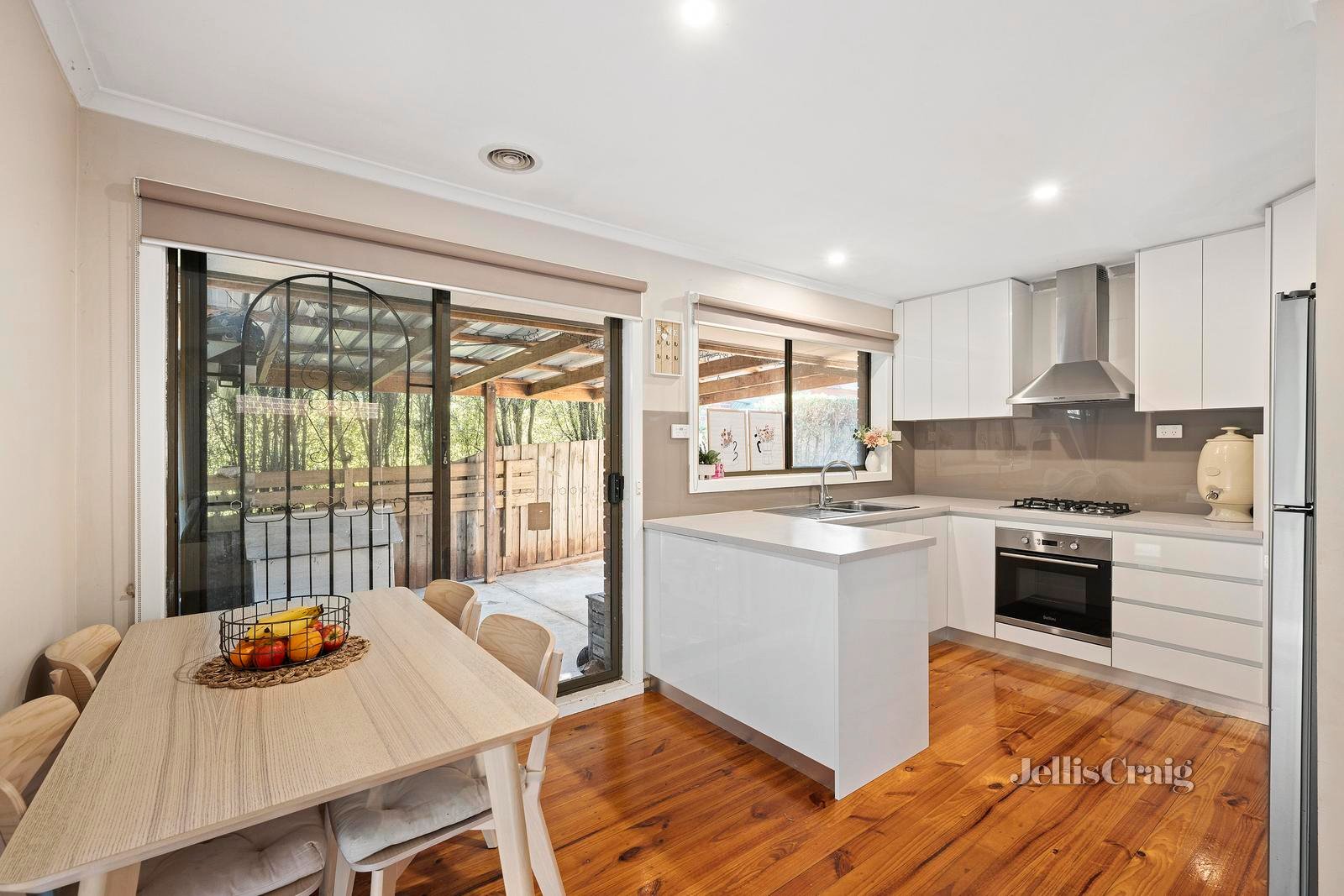 2B Grandvalley Drive, Chirnside Park image 3