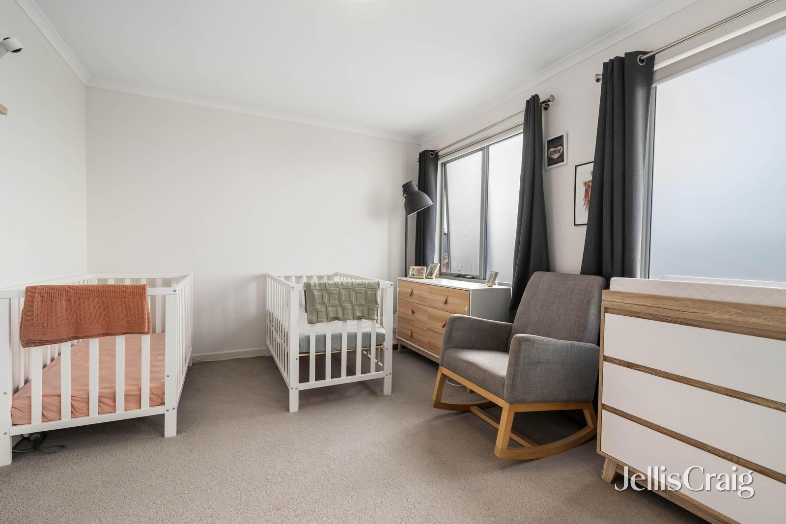 2b Grove Way, Wantirna South image 5