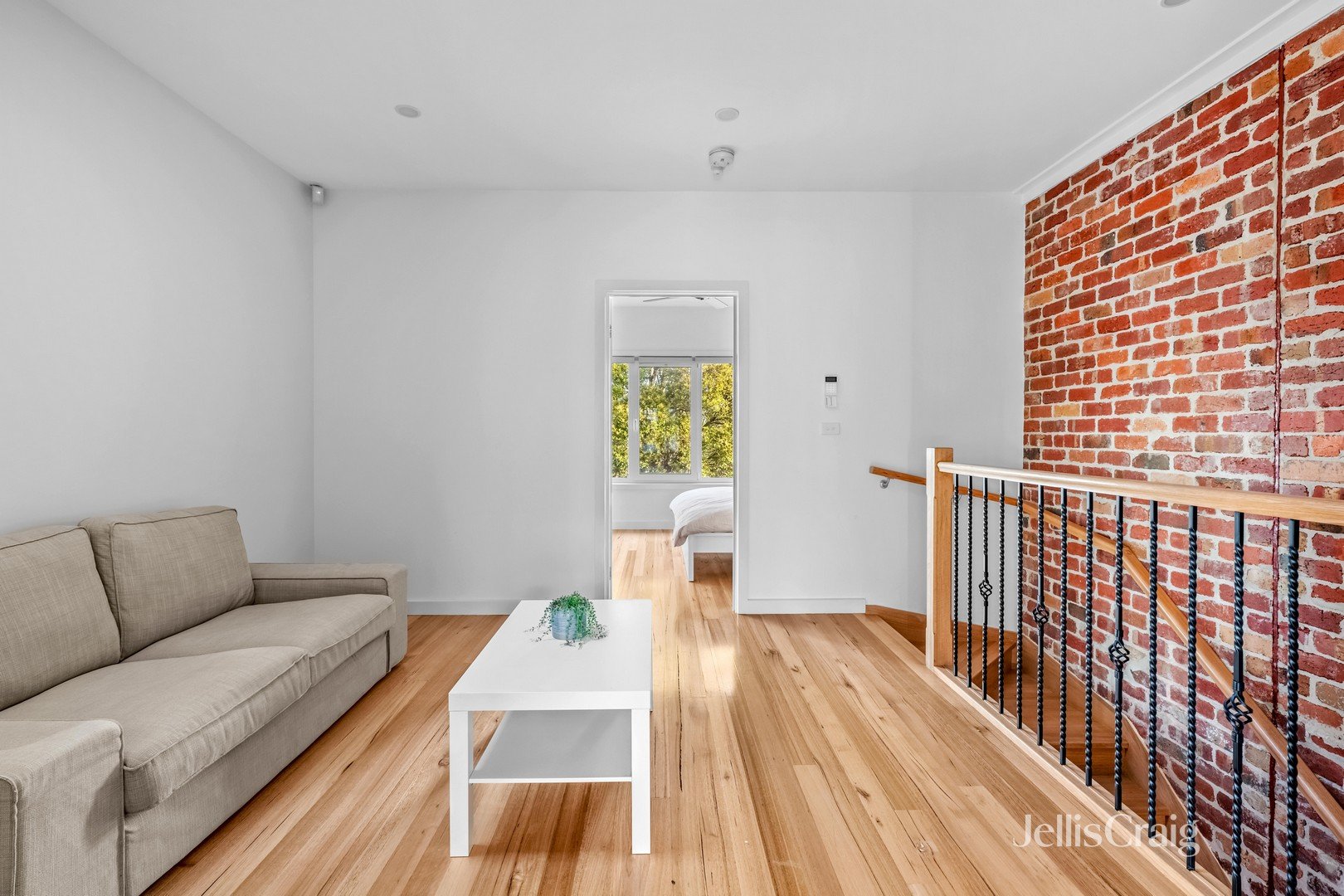 2B Harry Street, Brunswick&nbsp;West image 1