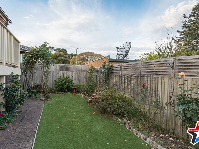 2B Lansell Road, Mooroolbark image 15