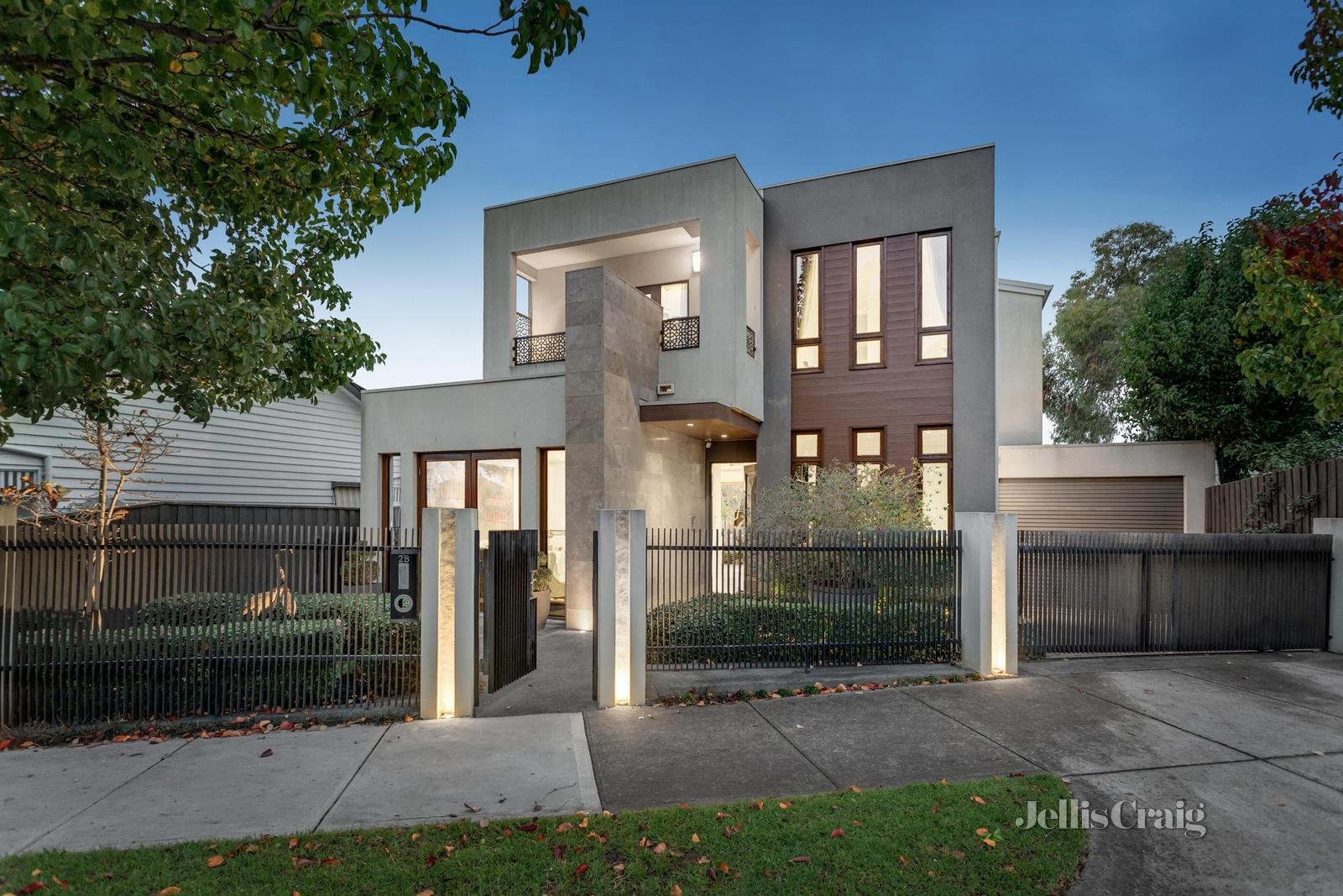 2B Loch Street, Kew image 1