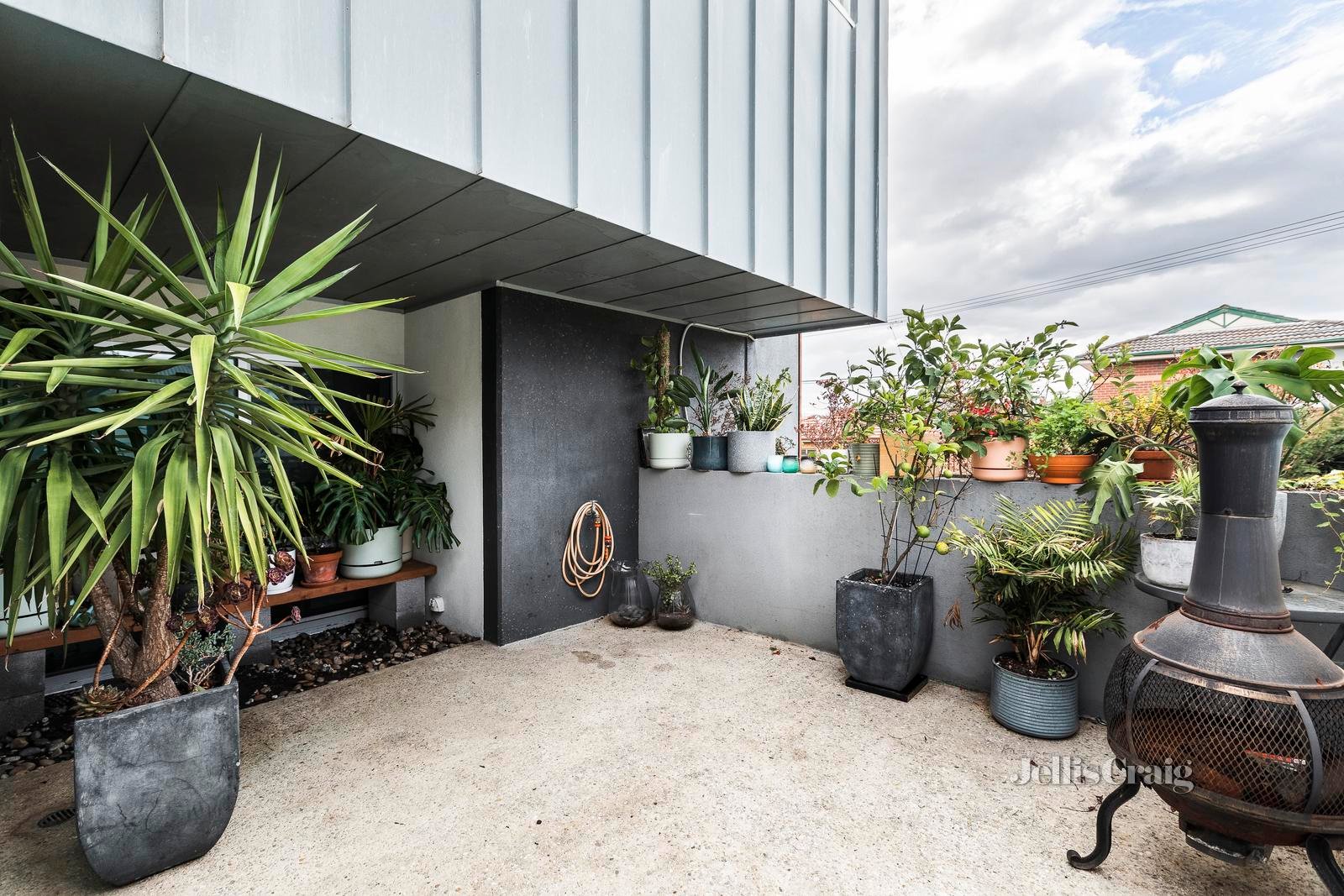 2B Luscombe Street, Brunswick image 5
