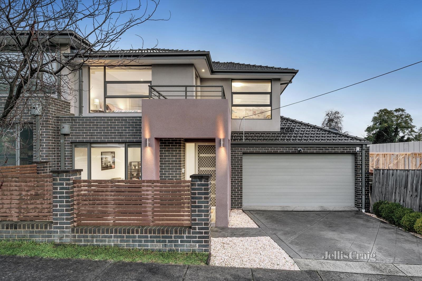 2B Morinda Crescent, Doncaster East image 1