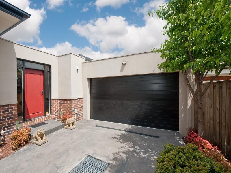 2B Naples Street, Box Hill South image 1