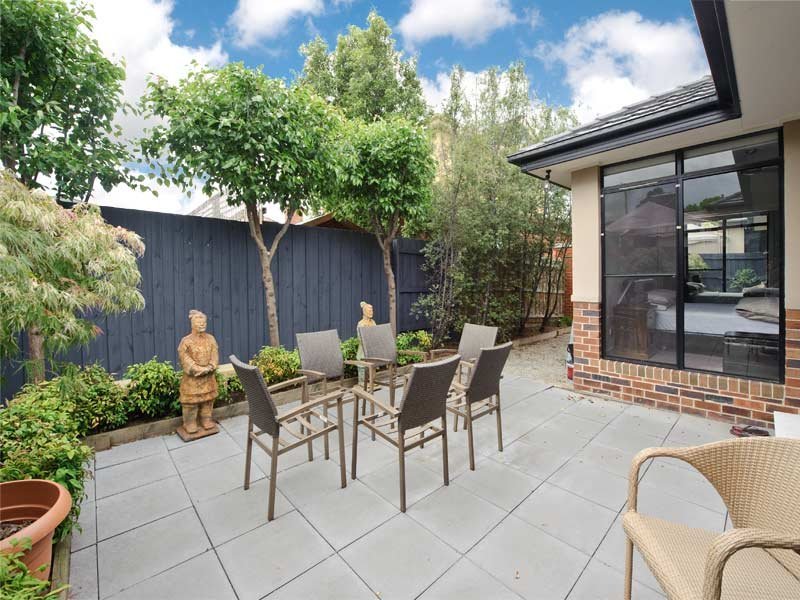 2B Naples Street, Box Hill South image 8