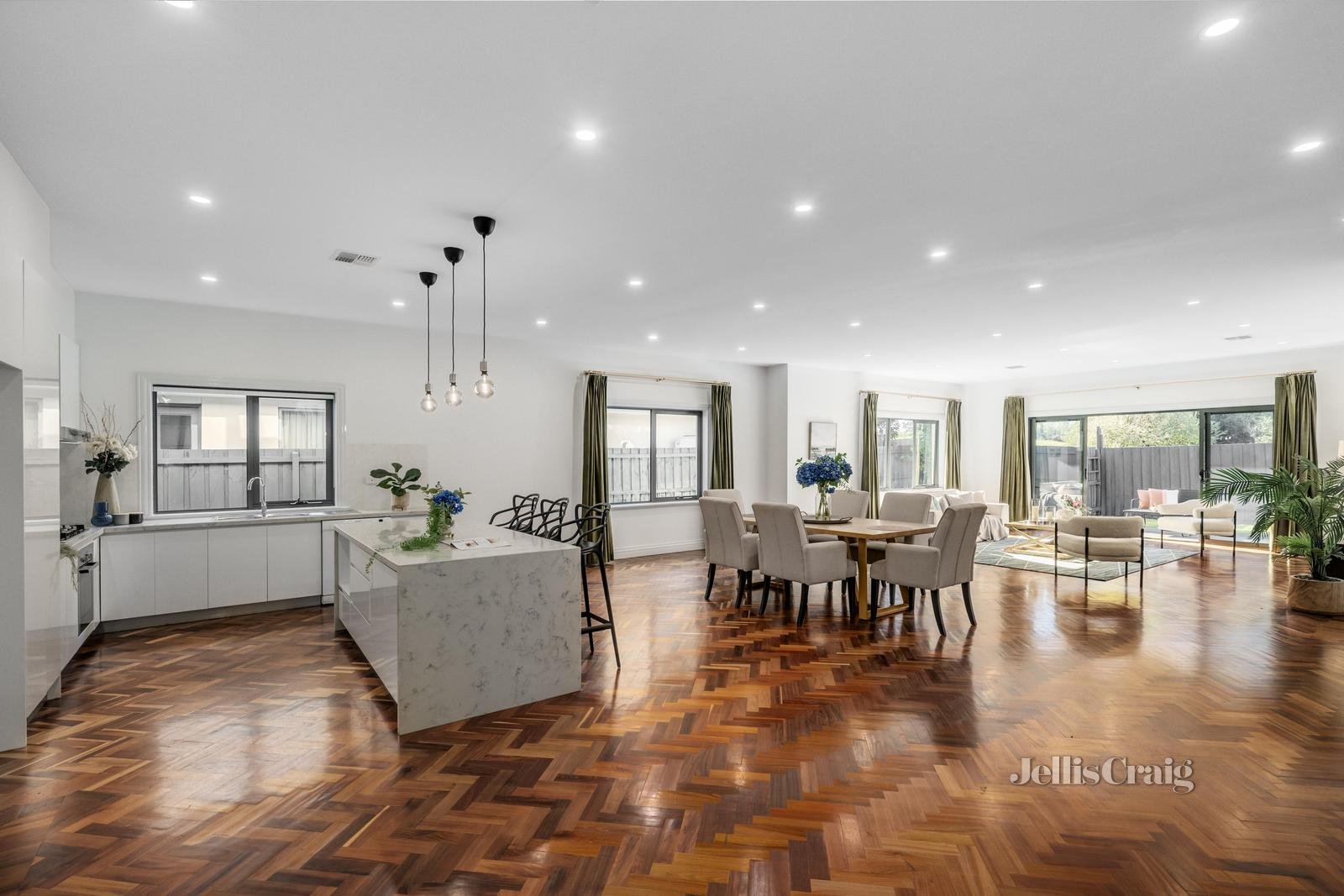 2B Osborne Avenue, Bentleigh image 5