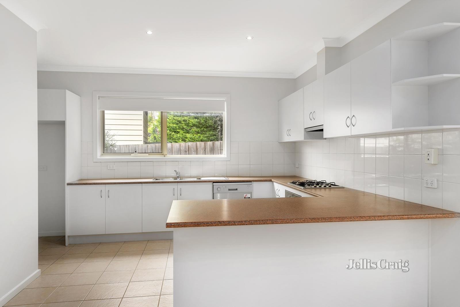 2B Stephens Street, Montmorency image 4