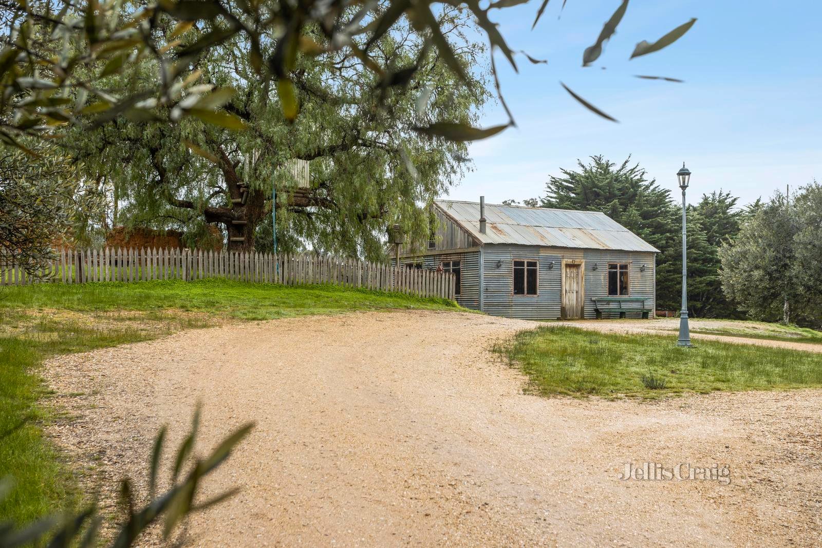 2B Stump Street, Maldon image 18