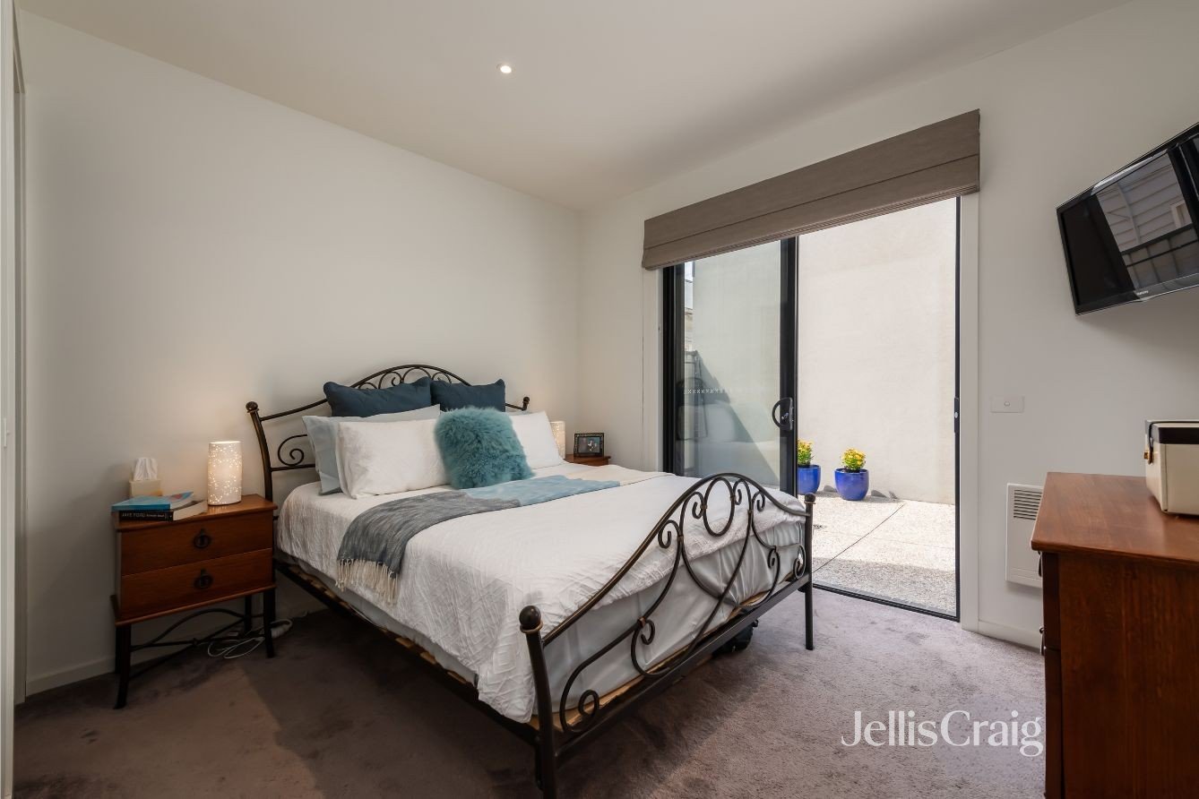 2B Sturrock Street, Brunswick image 3