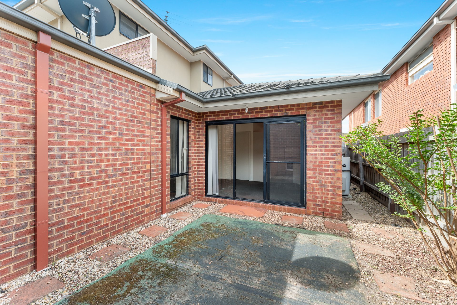 2B Treesbank Avenue, Noble&nbsp;Park image 8