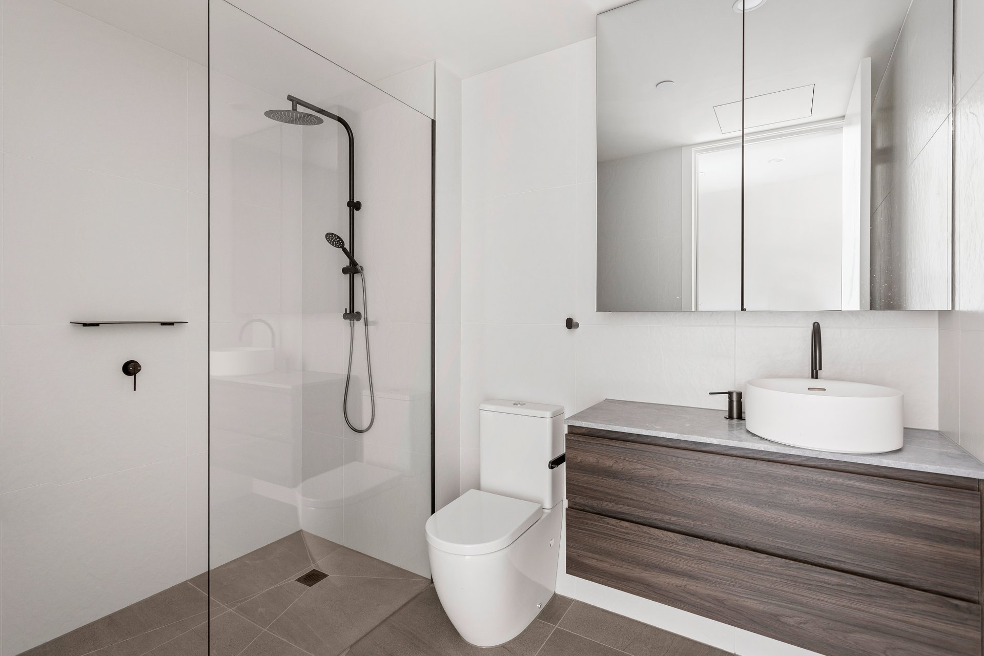Property Gallery Thumbnail 7