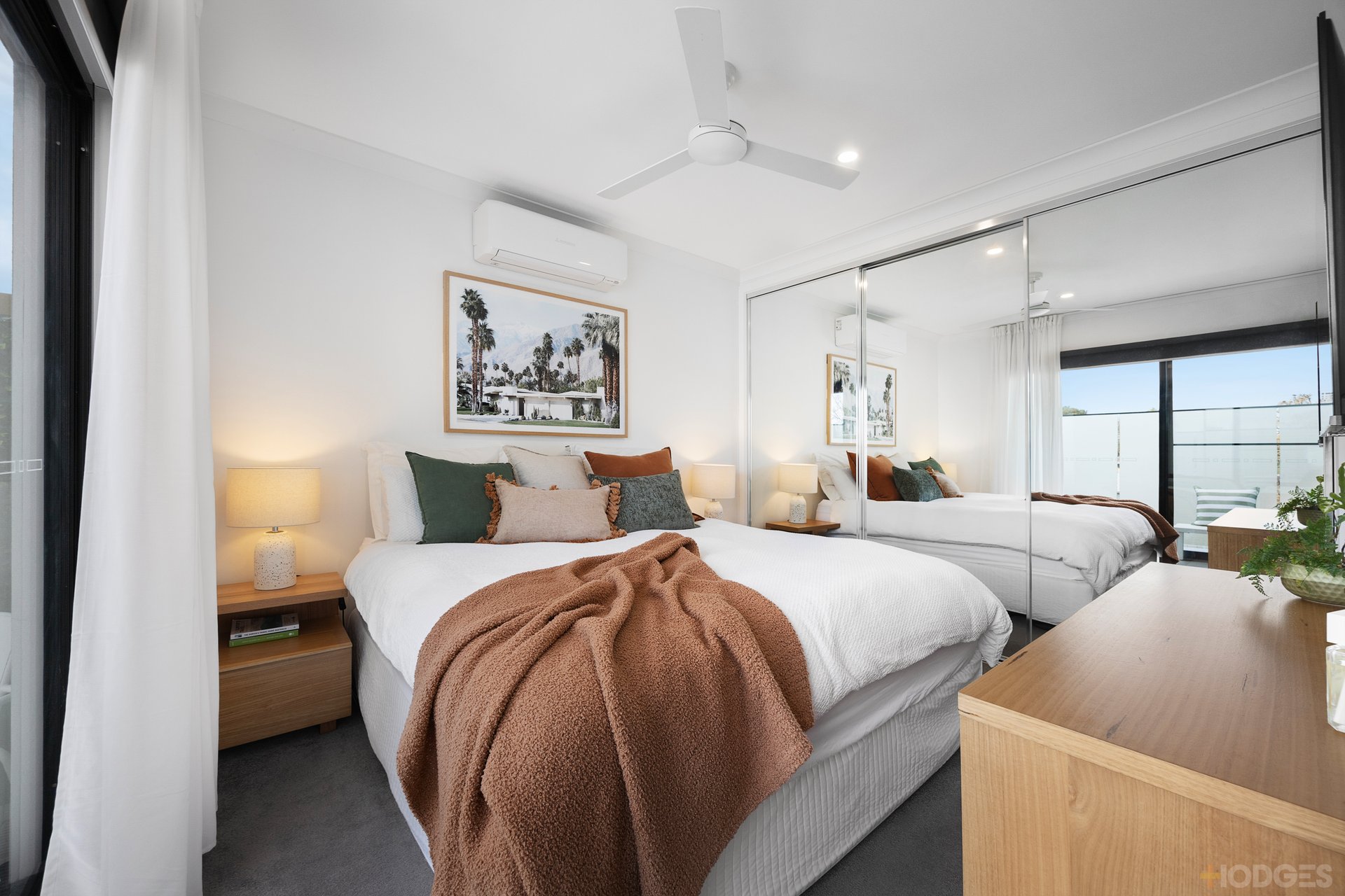 2B / 49 The Corso  Parkdale