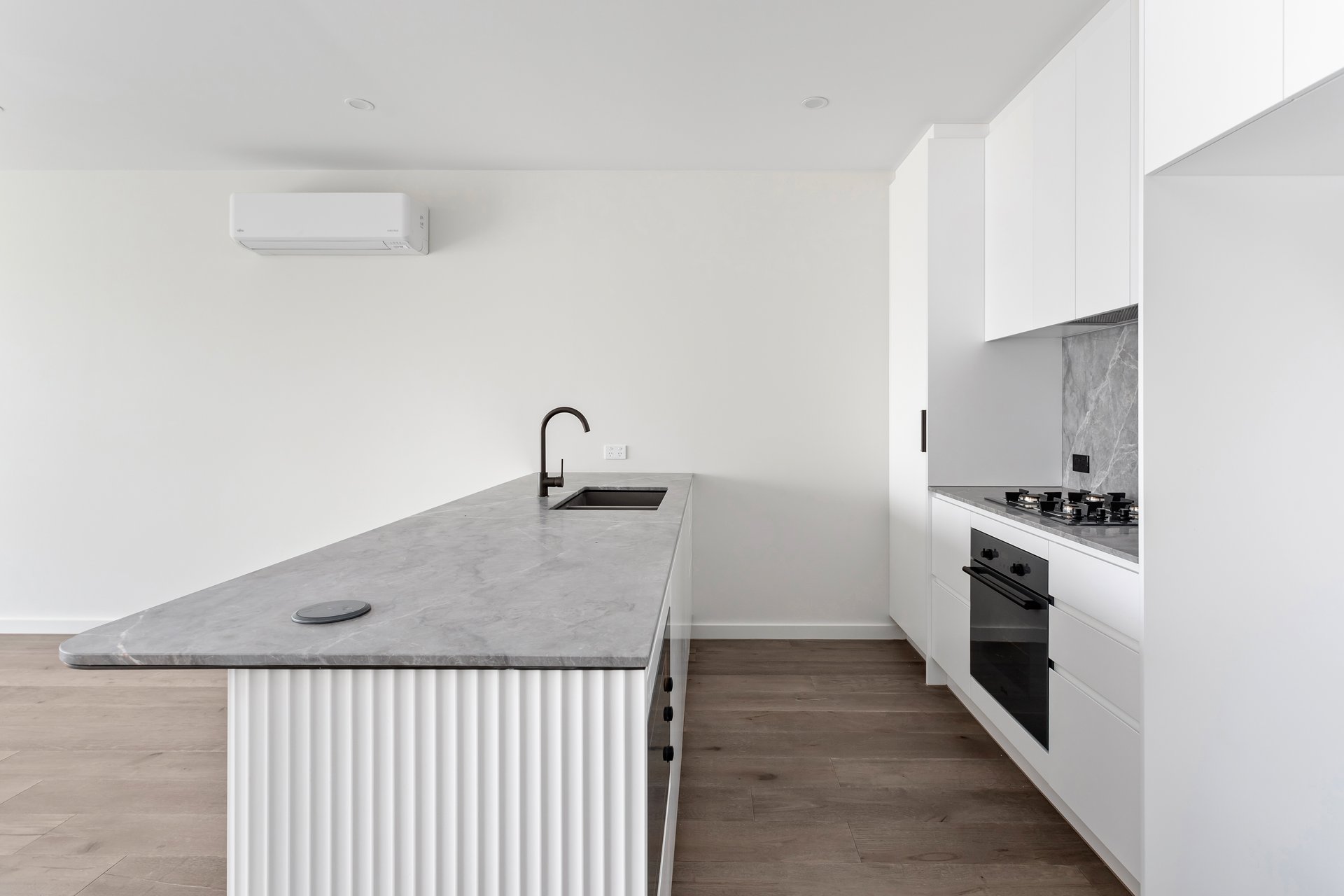 Property Gallery - Main Image