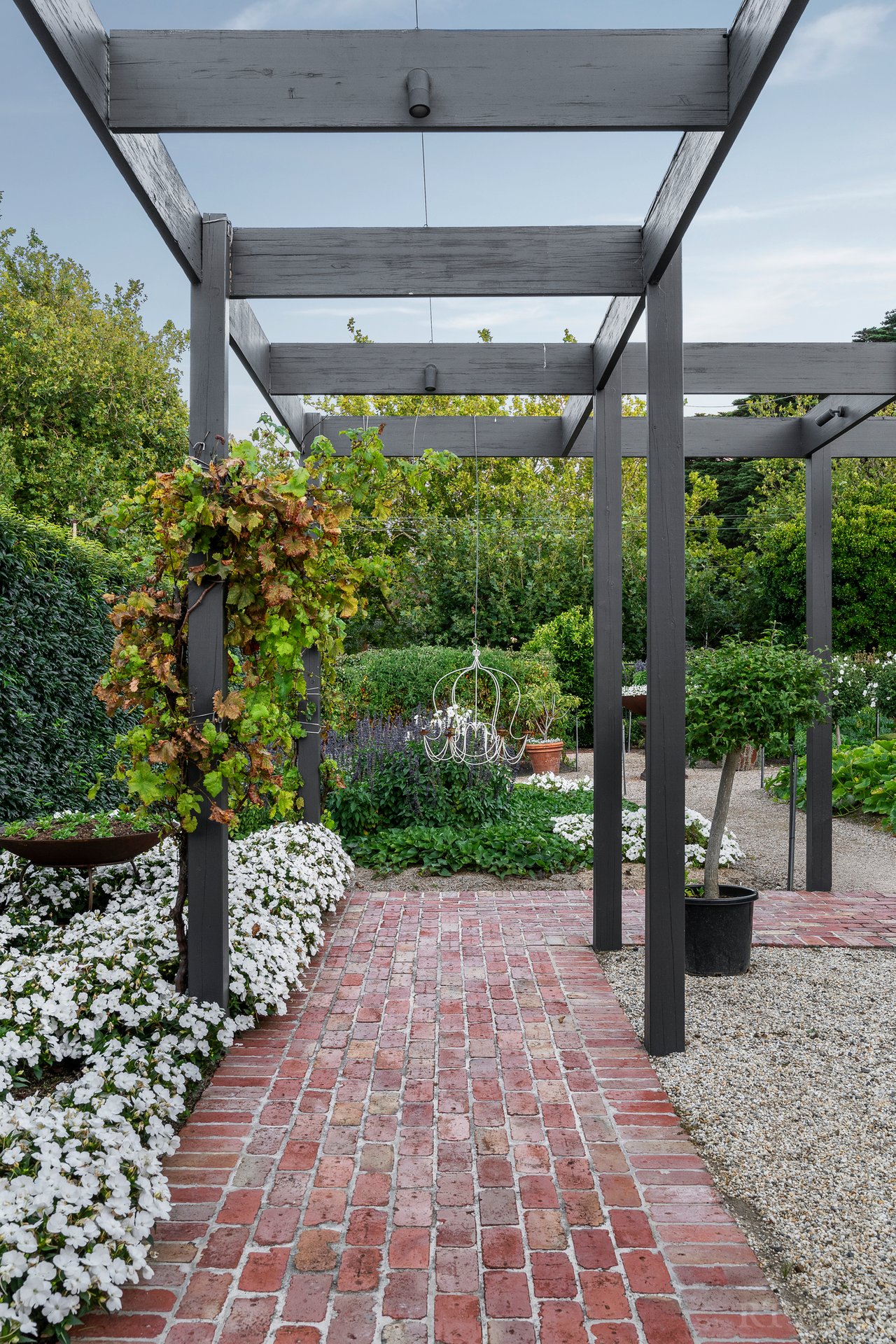Property Gallery Thumbnail 8
