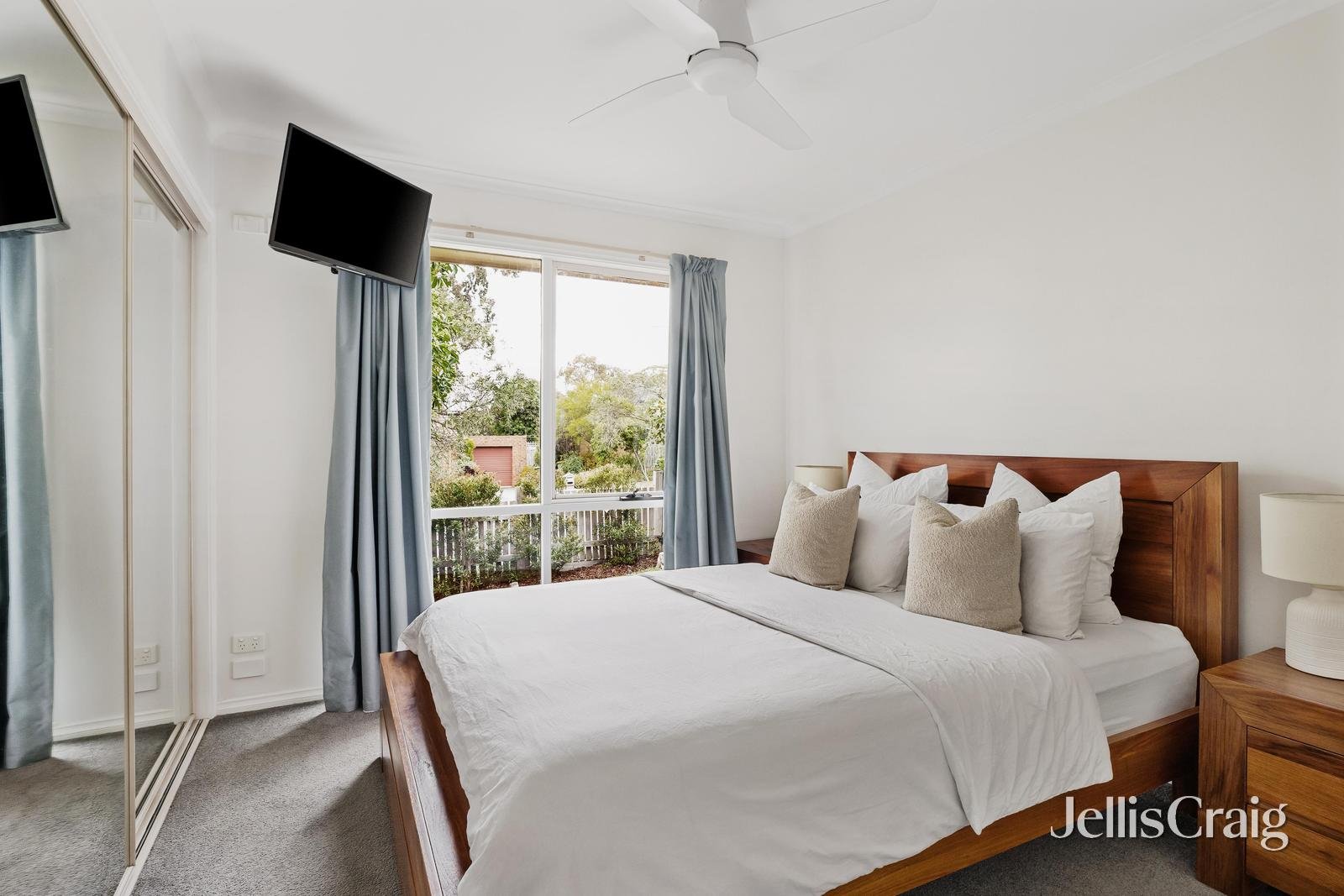 2C Boulton Court, Greensborough image 9