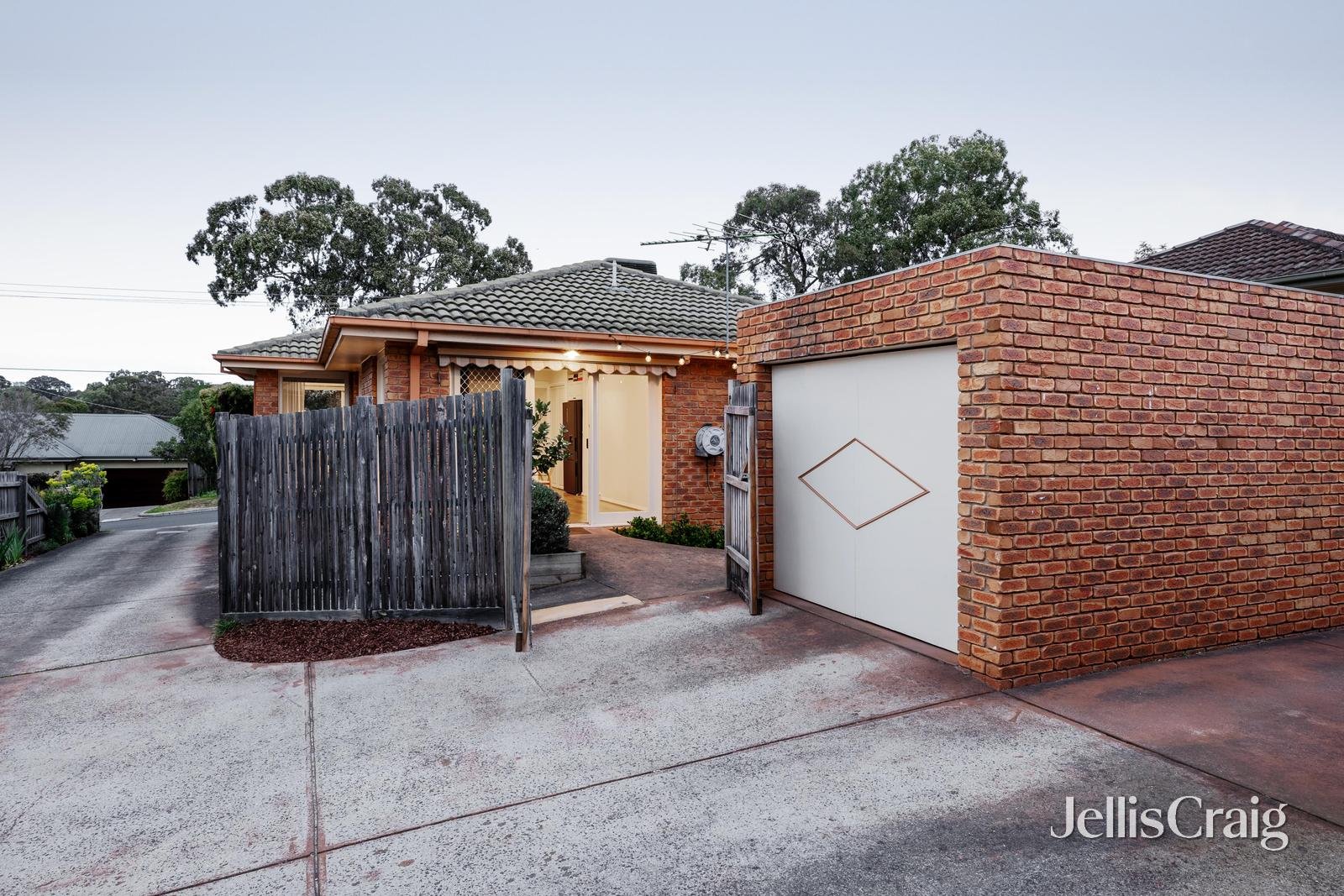 2C Boulton Court, Greensborough image 15
