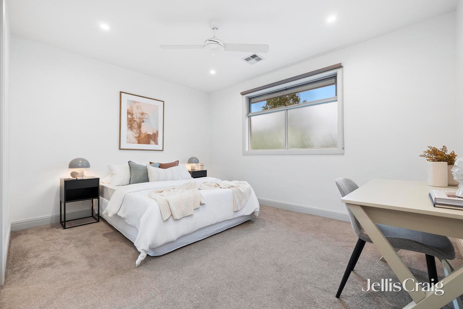 2c Carolyn Street, Hampton image 14