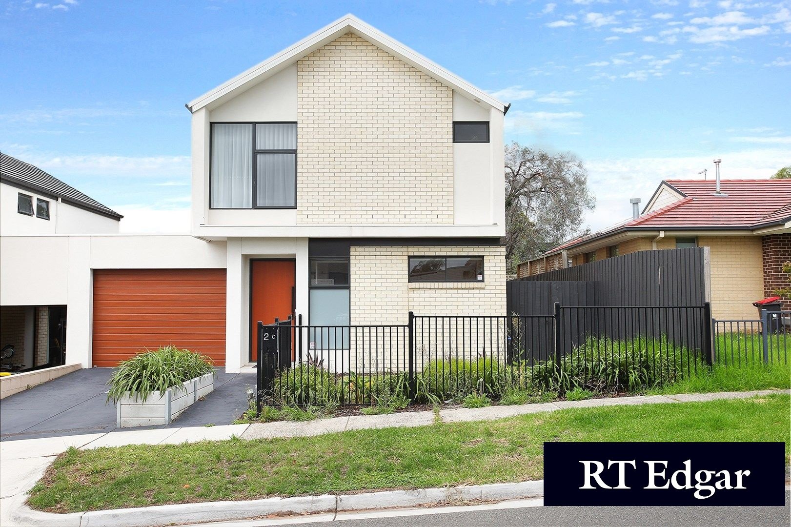 Property Gallery - Main Image