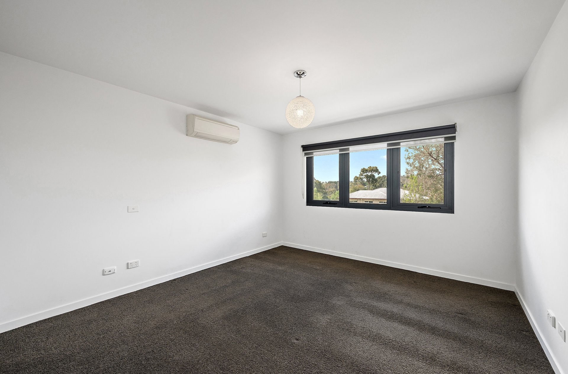 2C Diana Street, Croydon image 9