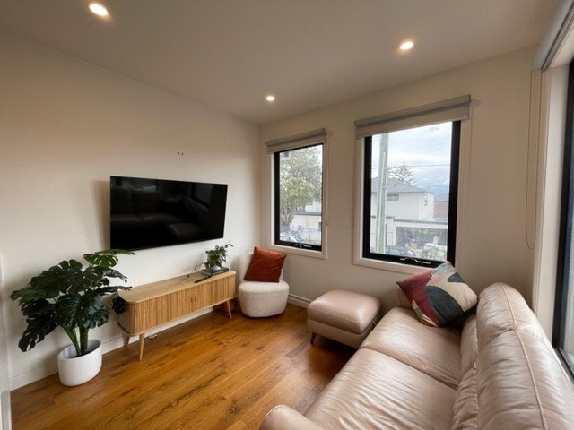 2C Fairbank Road, Bentleigh image 4