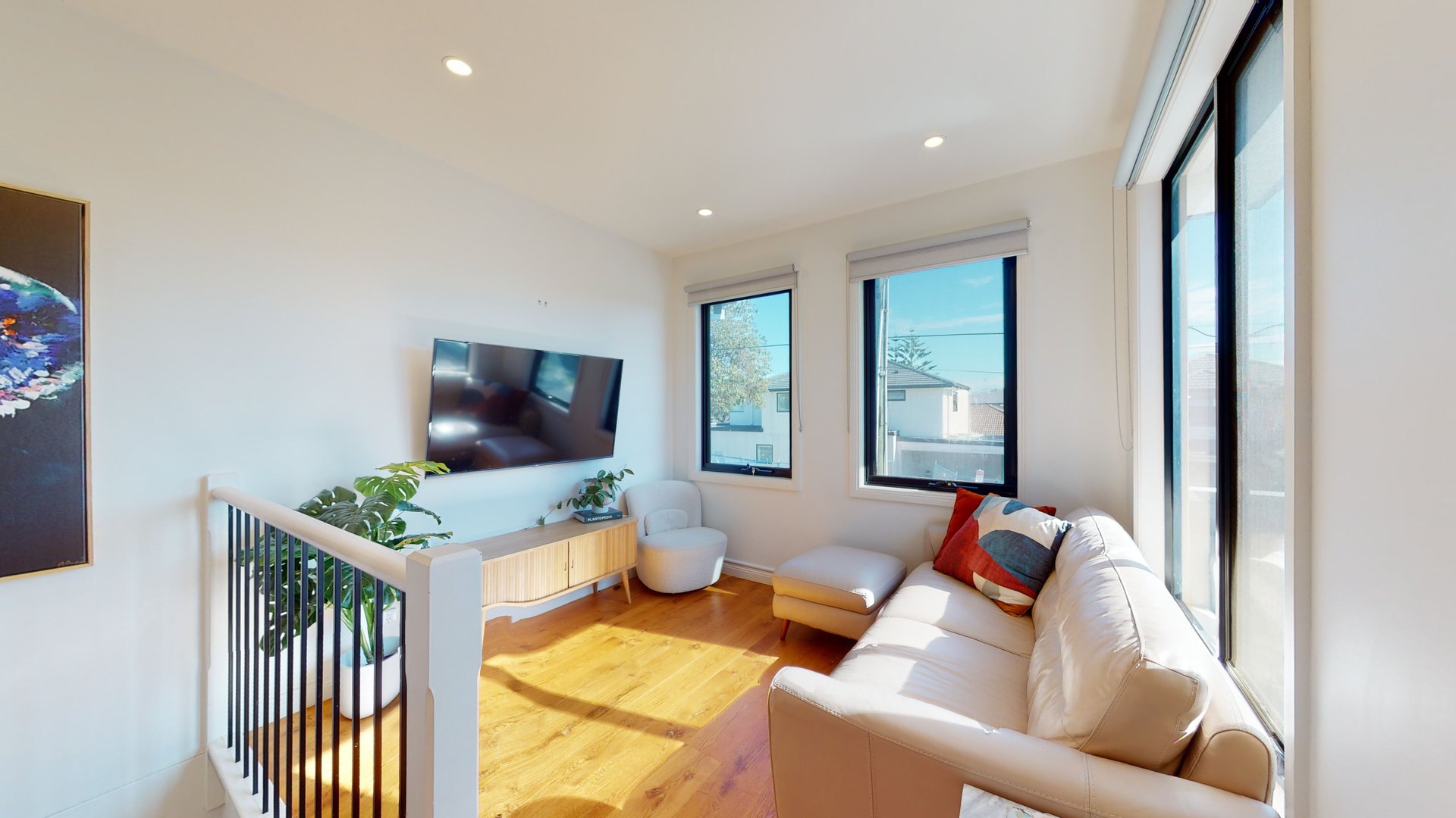 2C Fairbank Road, Bentleigh image 3