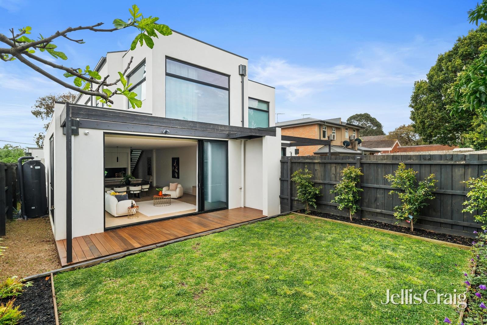 2c Hopetoun Court, Bentleigh East image 12