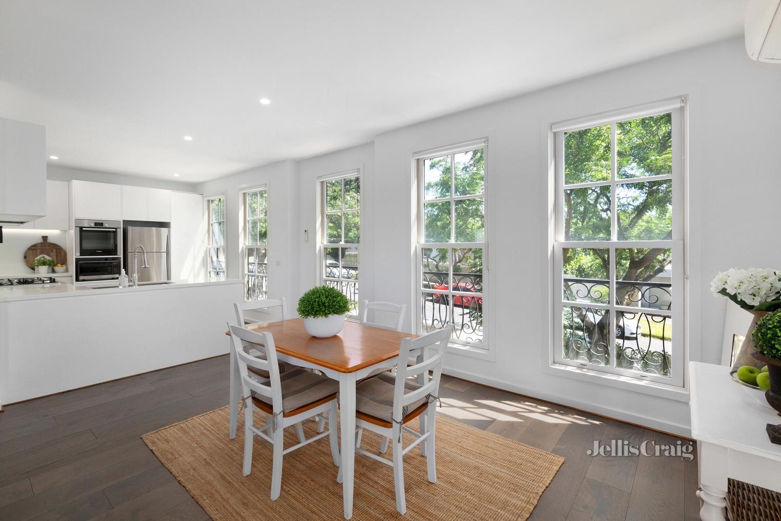 2c Leopold Street, Glen Iris image 3