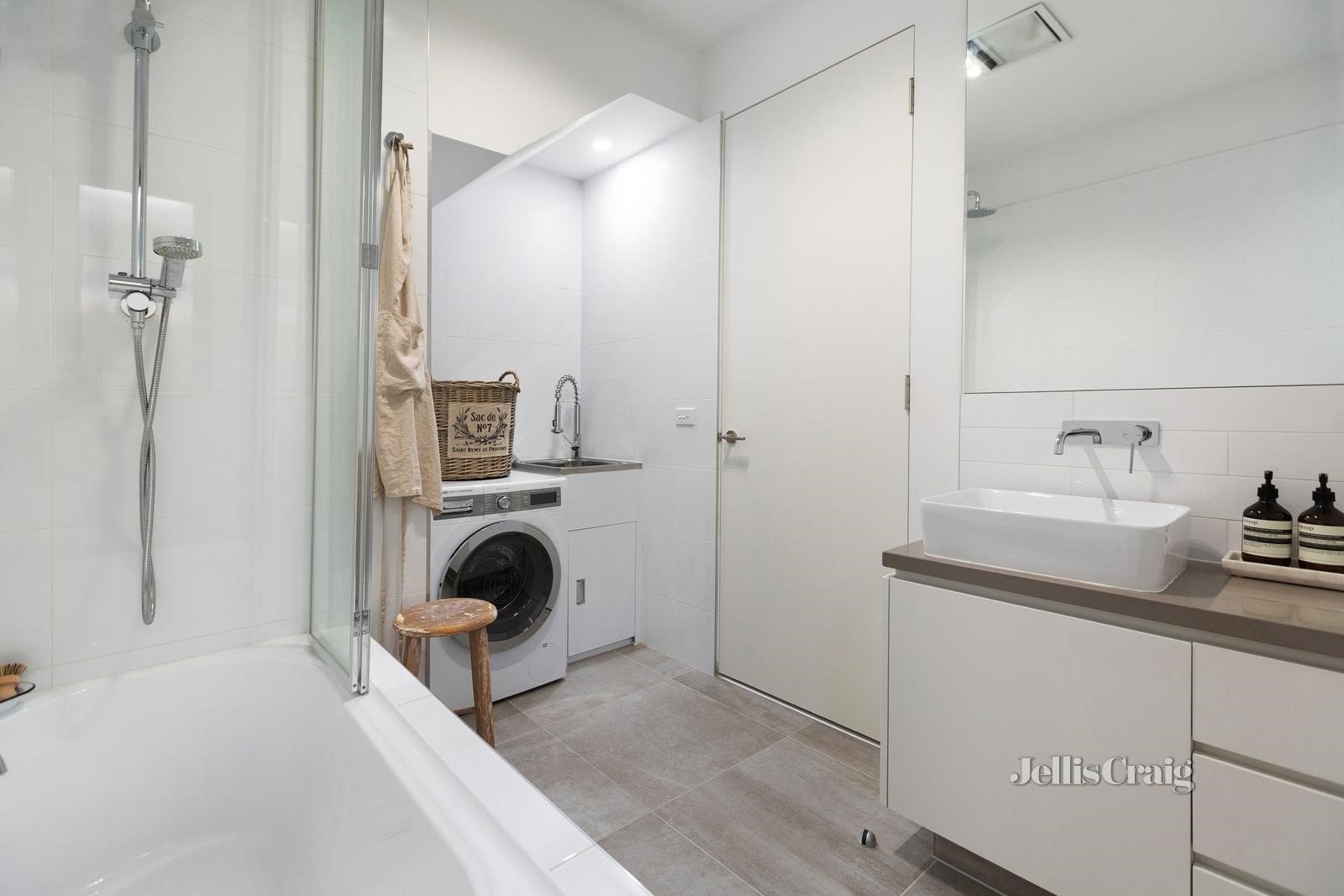 2c Leopold Street, Glen Iris image 5