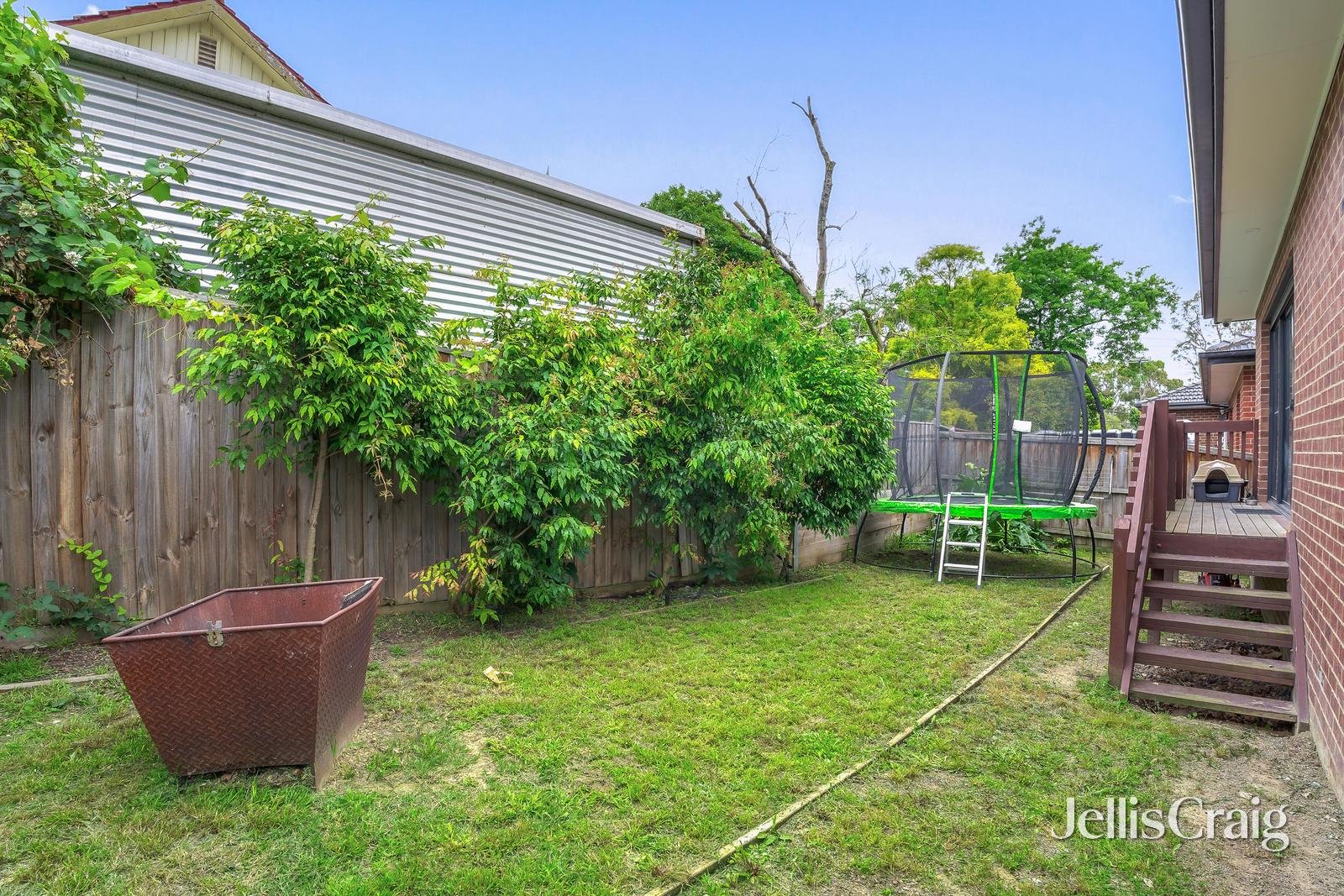 2C Marion Avenue, Croydon image 8