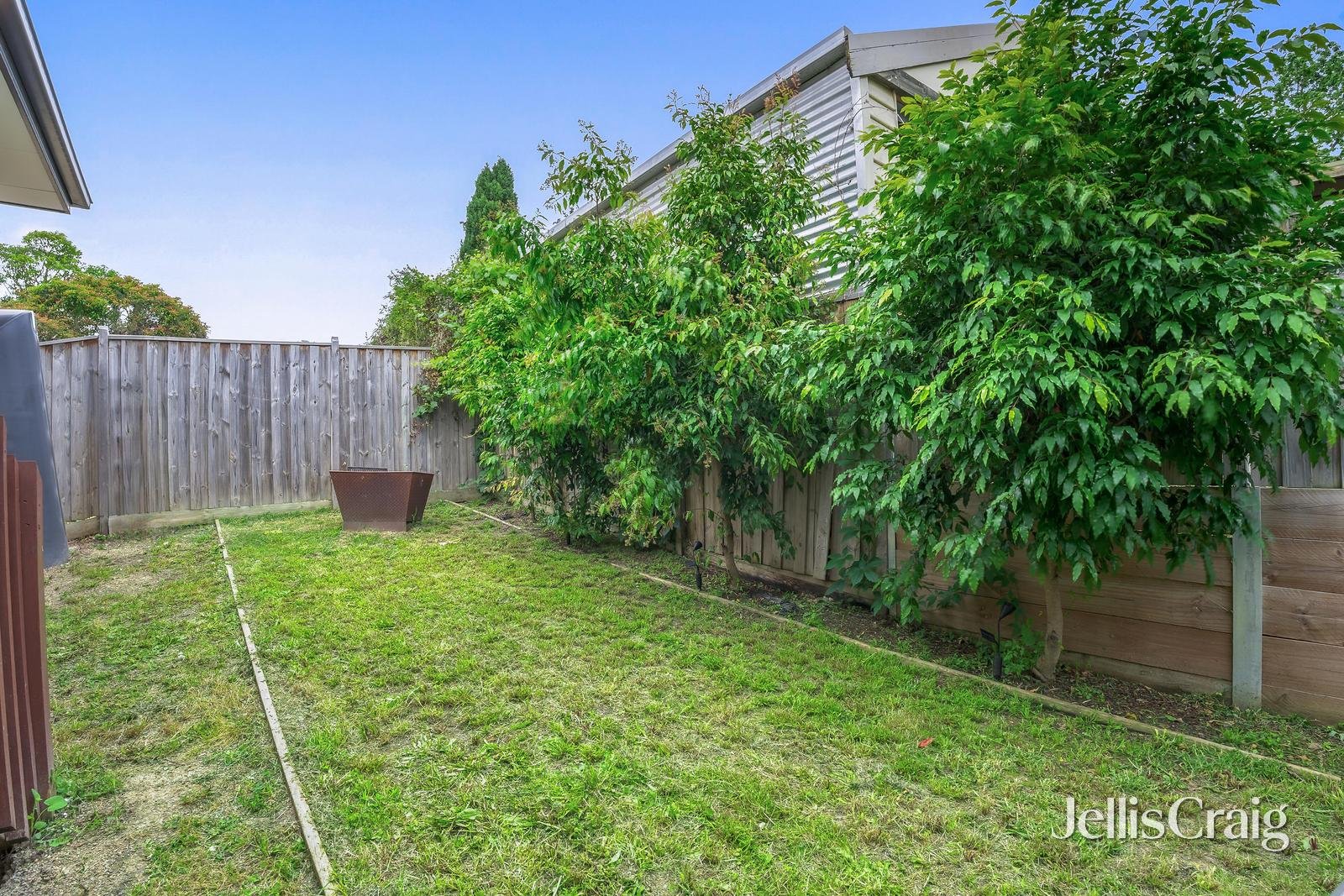 2C Marion Avenue, Croydon image 9