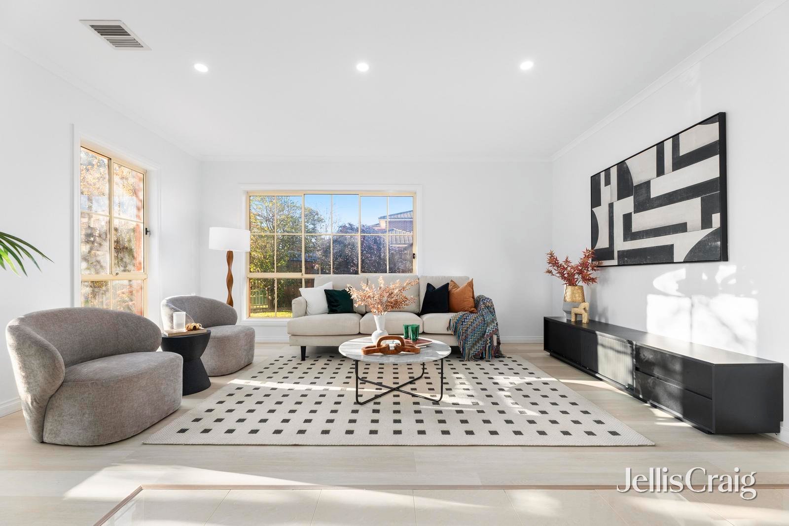 2C Mulgrave Street, Glen&nbsp;Waverley image 2