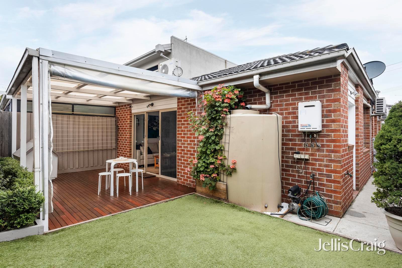 2C Thrower Street, Reservoir image 11