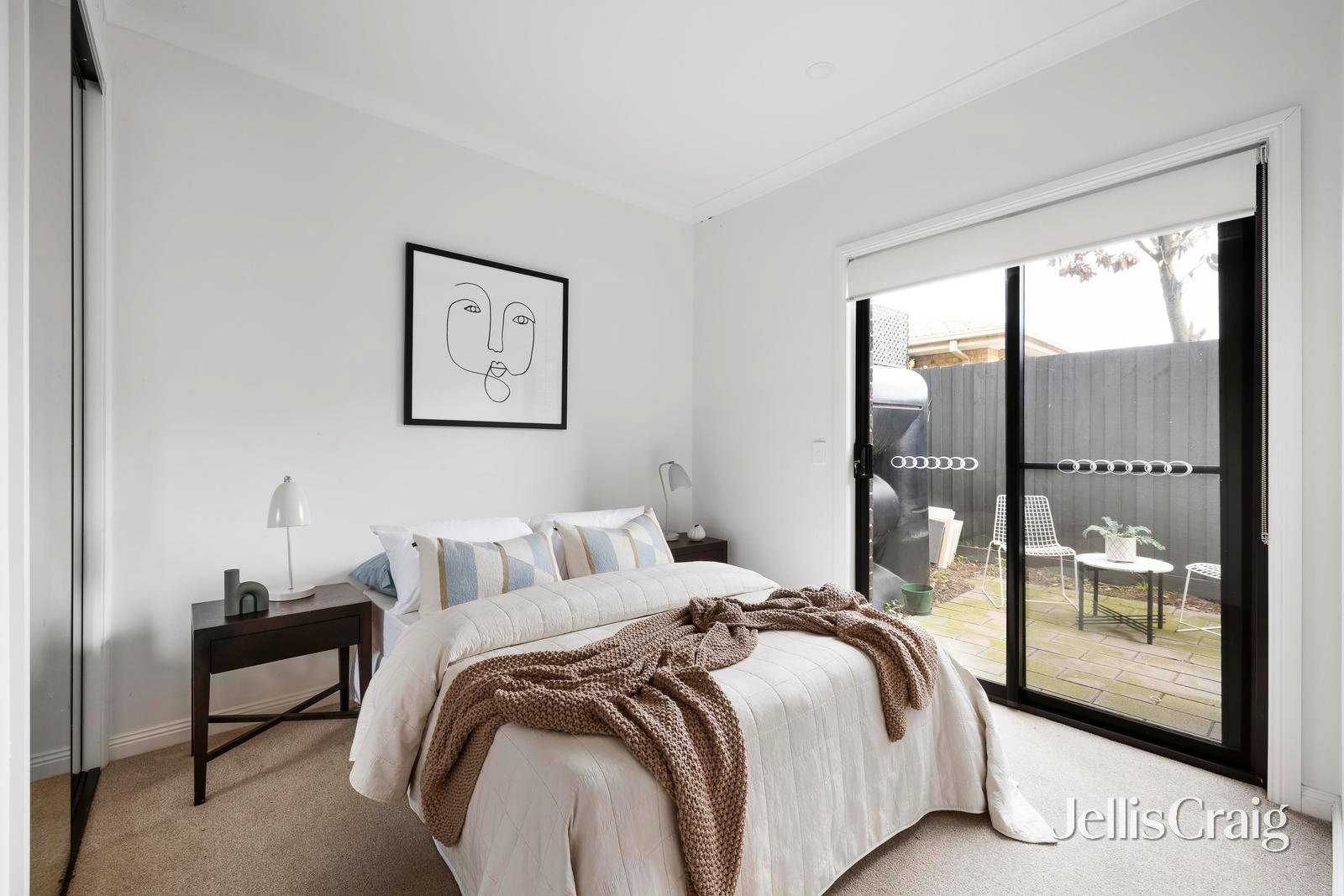 2C Werona Street, Bentleigh image 7