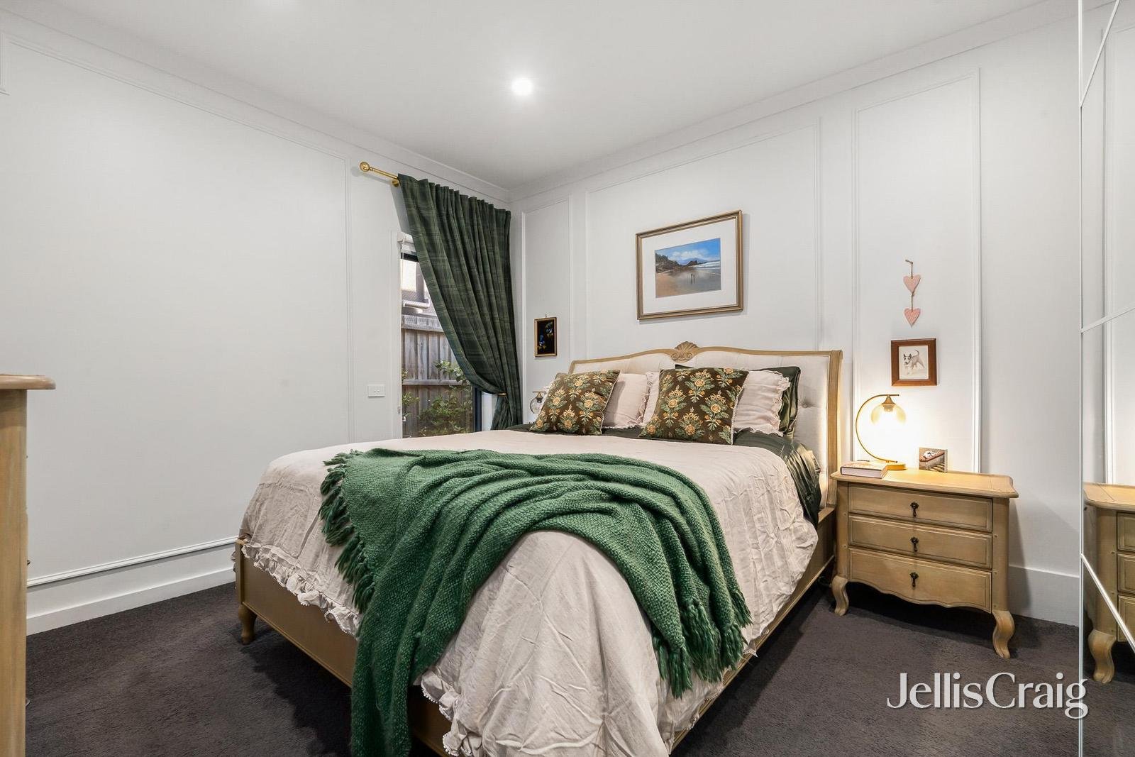 2D Swanpool Avenue, Chelsea image 9