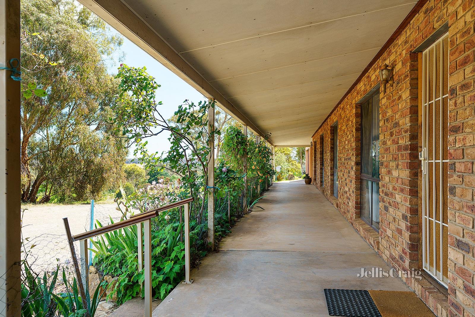 2E Palmerston Street, Newstead image 5