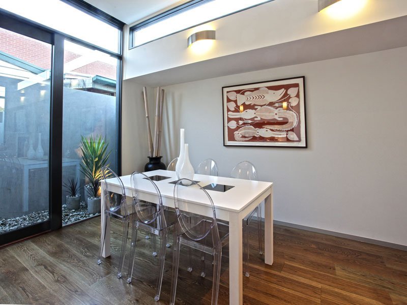 2E Wilton Grove, Elwood image 7