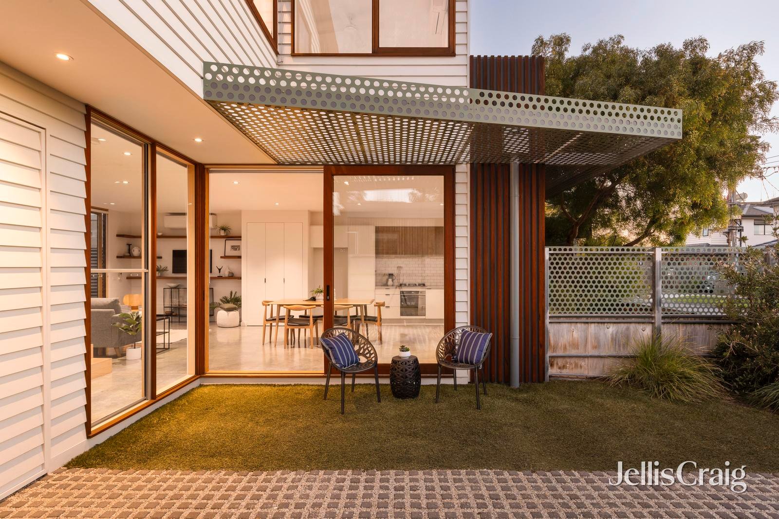 2F Bonview Street, Reservoir image 20