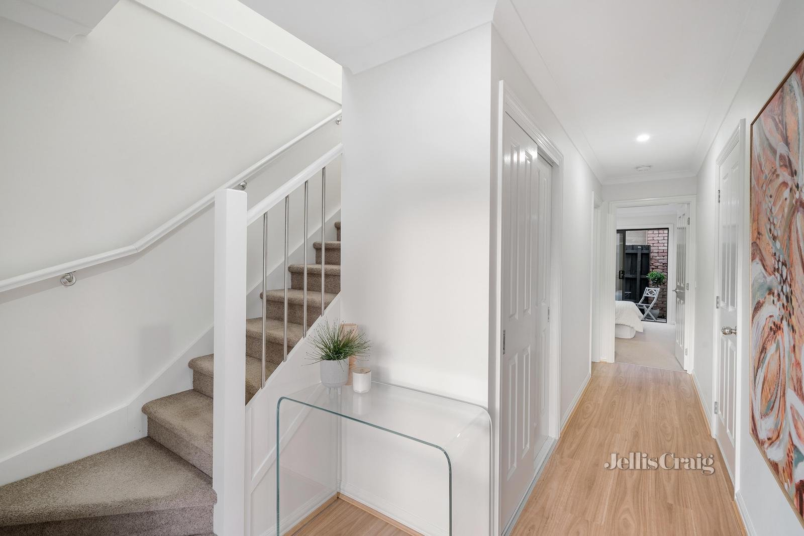 2F Rangeview Road, Boronia image 2